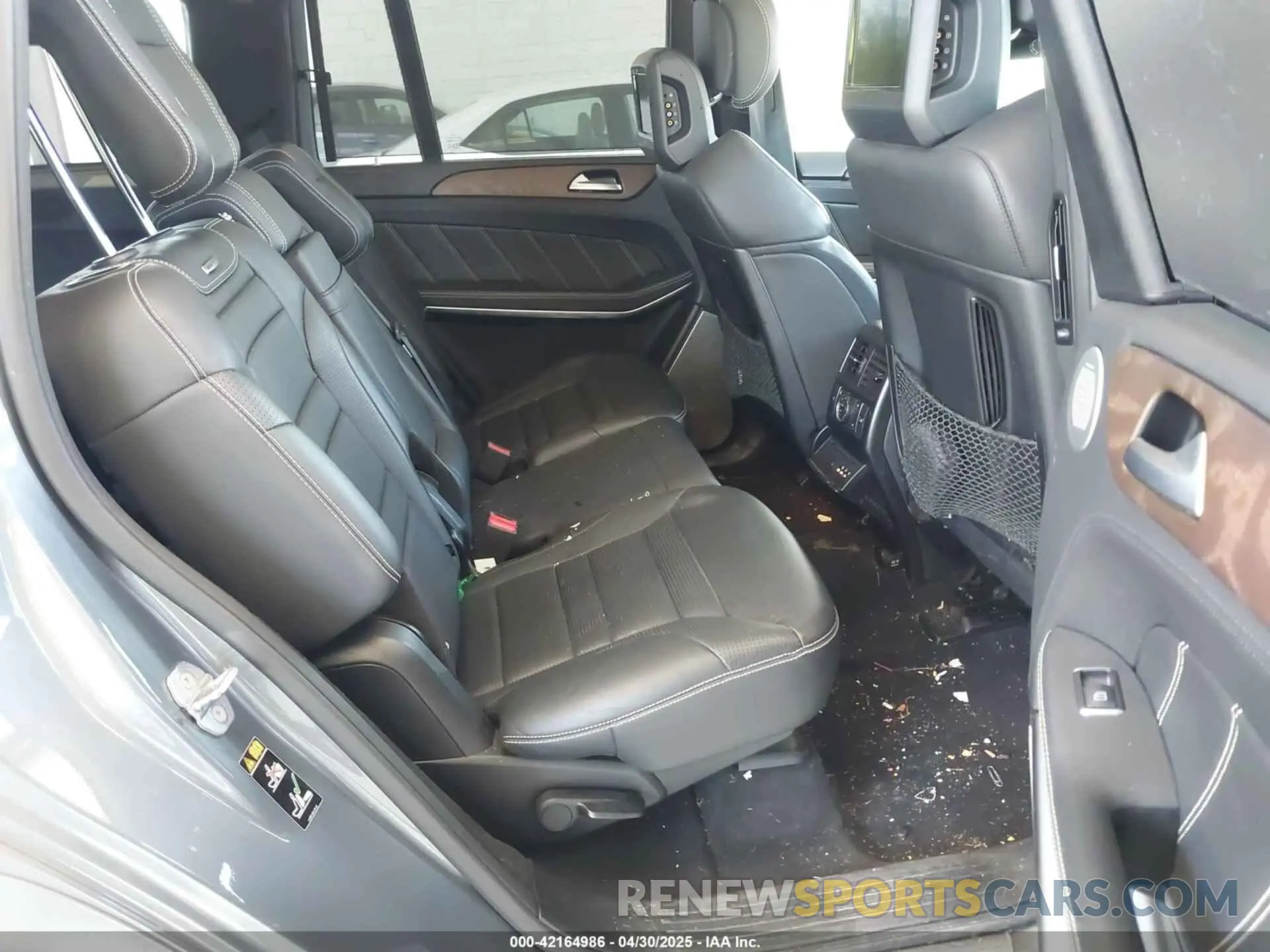 8 Photograph of a damaged car 4JGDF7FE6KB233816 MERCEDES-BENZ AMG GLS 63 2019
