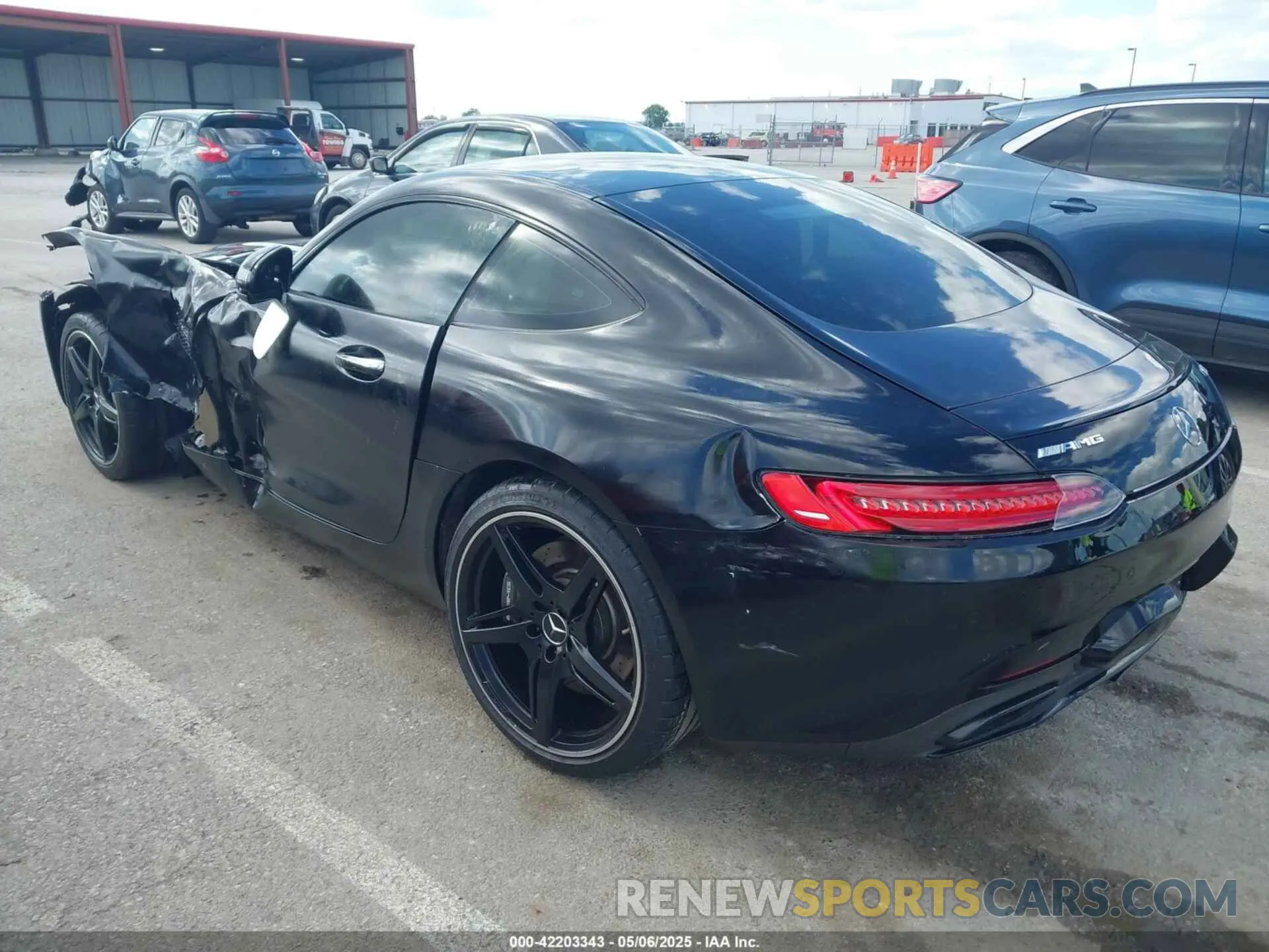 3 Фотография поврежденного автомобиля WDDYJ7HA6KA023243 MERCEDES-BENZ AMG GT 2019