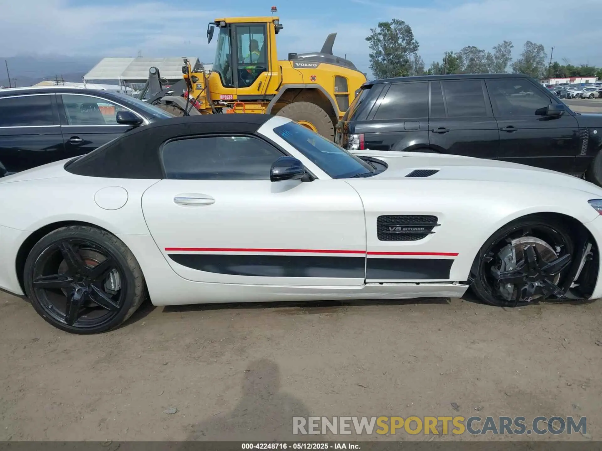 13 Photograph of a damaged car WDDYK7HA8KA024178 MERCEDES-BENZ AMG GT 2019