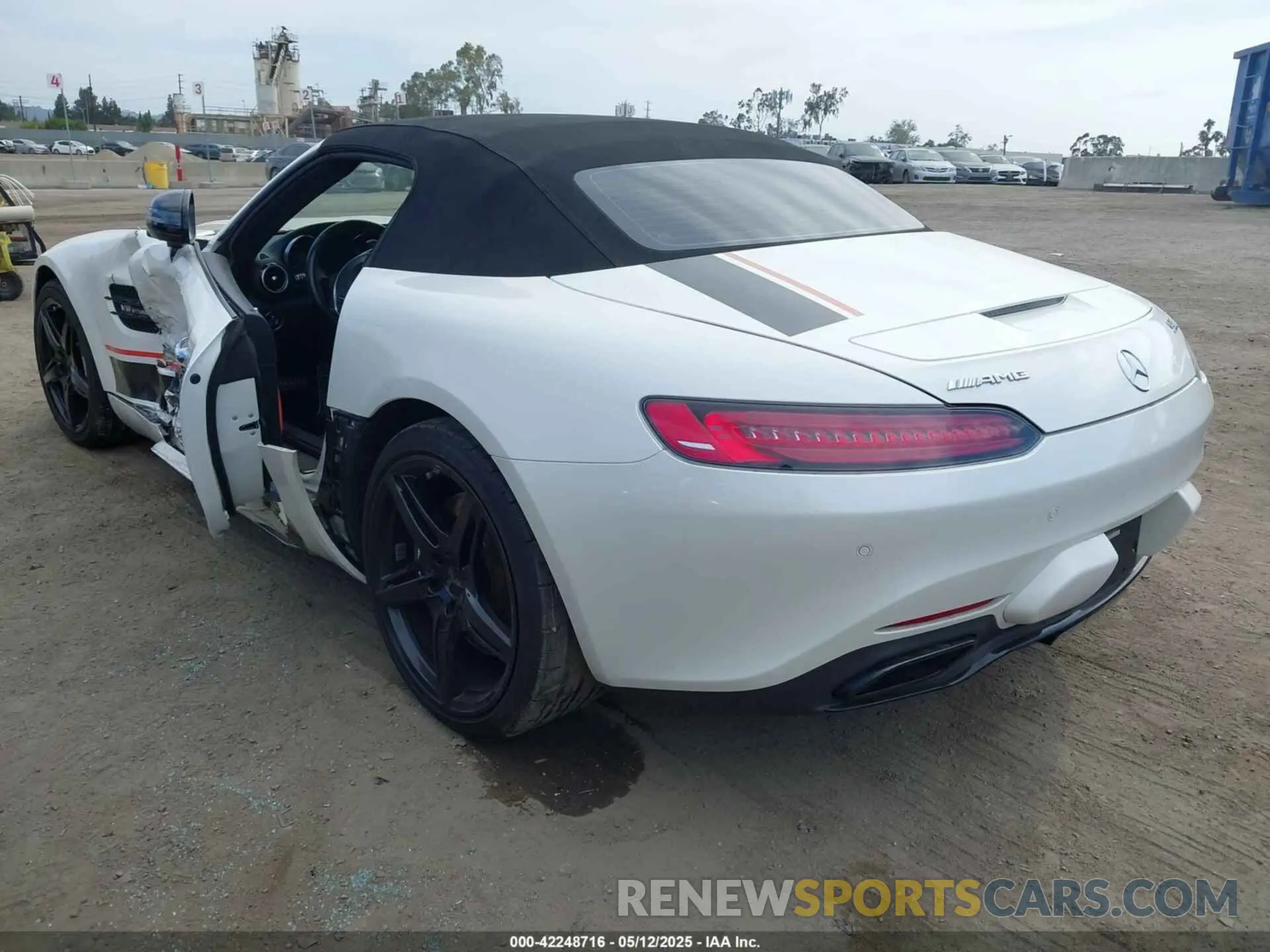 3 Photograph of a damaged car WDDYK7HA8KA024178 MERCEDES-BENZ AMG GT 2019