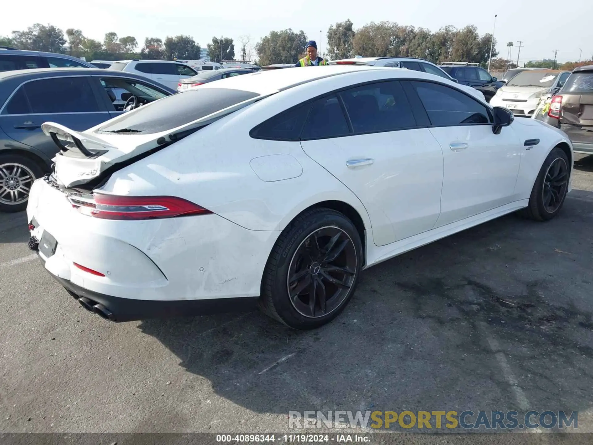 4 Photograph of a damaged car W1K7X5KB0NA049552 MERCEDES-BENZ AMG GT 43 4-DOOR COUPE 2022