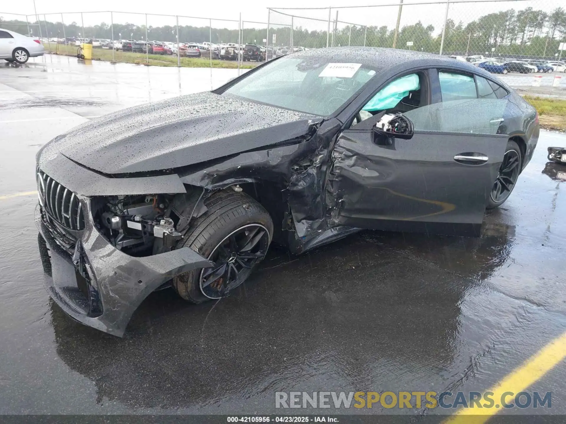 2 Фотография поврежденного автомобиля W1K7X5KB4NA051076 MERCEDES-BENZ AMG GT 43 4-DOOR COUPE 2022
