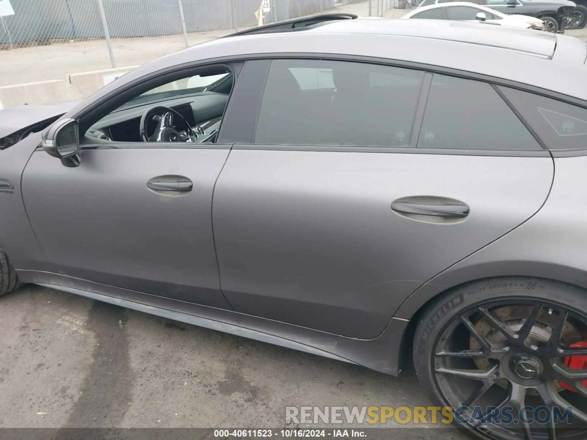 15 Фотография поврежденного автомобиля WDD7X8JB4KA005102 MERCEDES-BENZ AMG GT 63 4-DOOR COUPE 2019