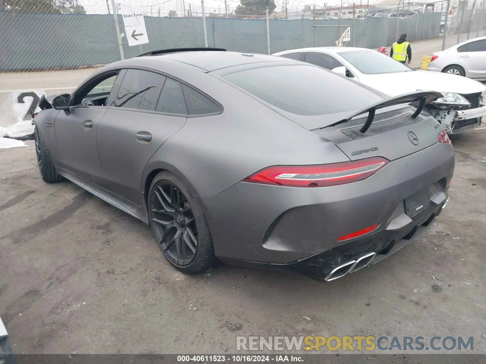 3 Фотография поврежденного автомобиля WDD7X8JB4KA005102 MERCEDES-BENZ AMG GT 63 4-DOOR COUPE 2019
