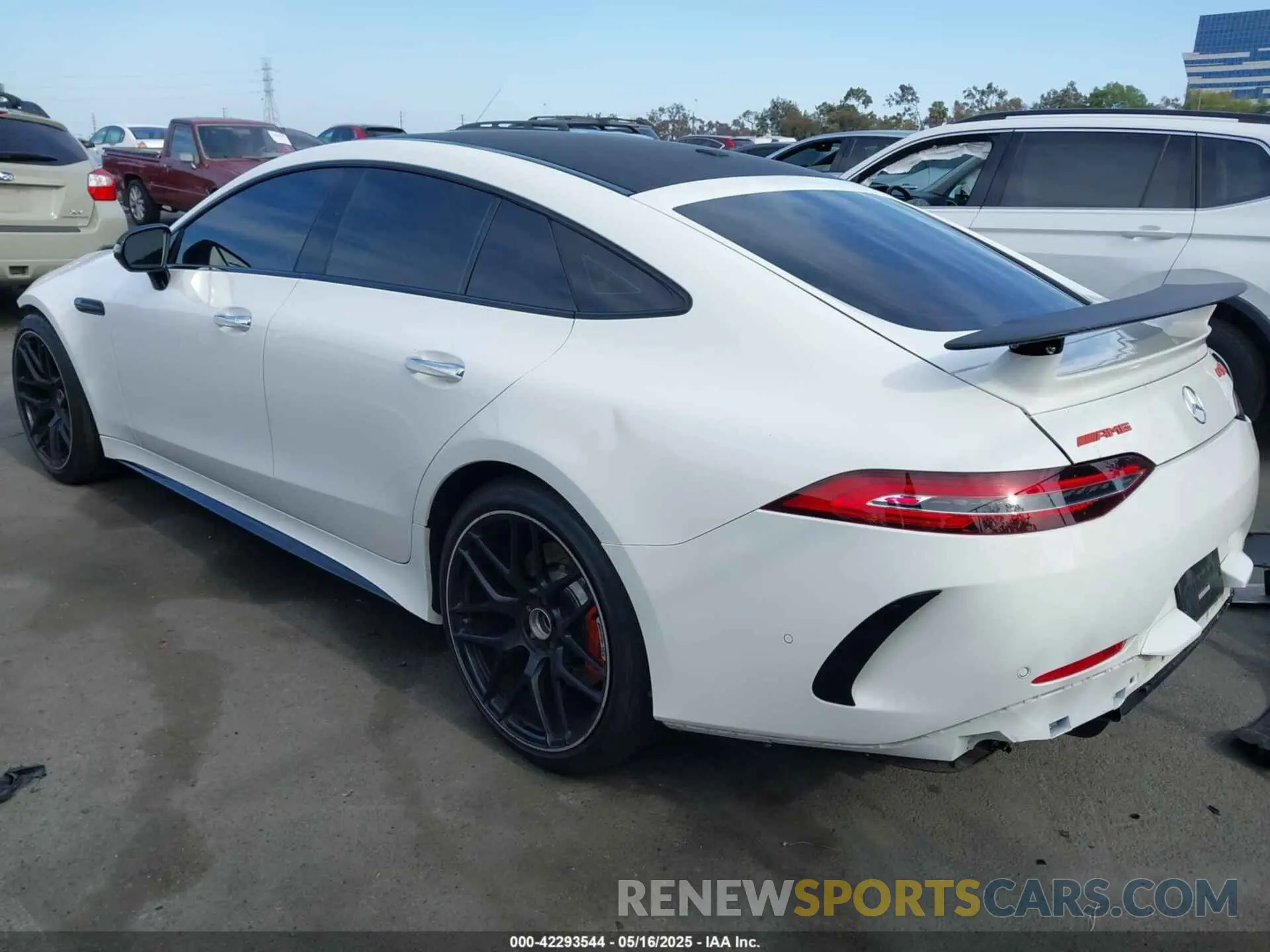 3 Фотография поврежденного автомобиля WDD7X8KB3LA014583 MERCEDES-BENZ AMG GT 63 4-DOOR COUPE 2020