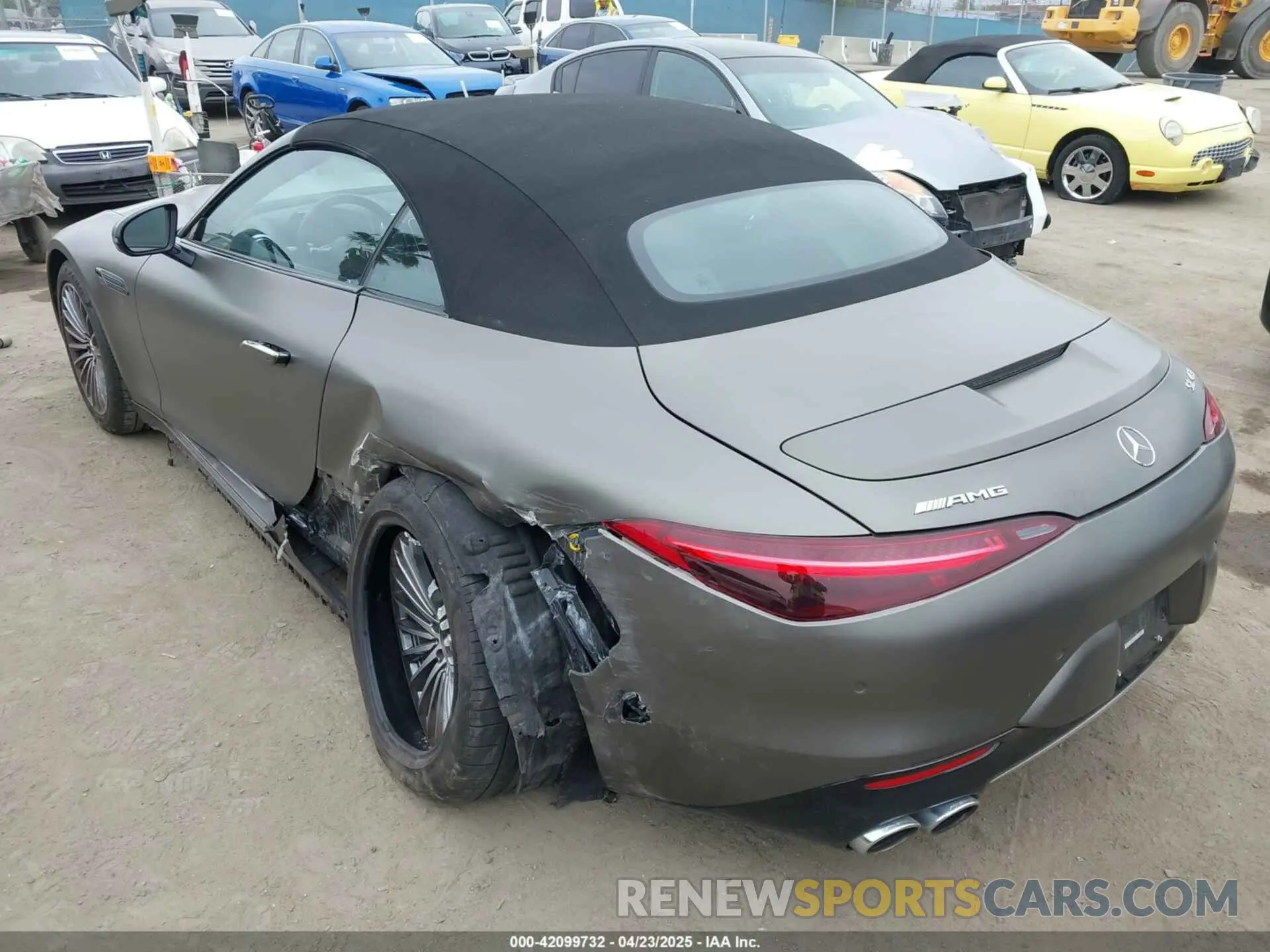 3 Фотография поврежденного автомобиля W1KVK5AB3PF017966 MERCEDES-BENZ AMG SL 43 2023