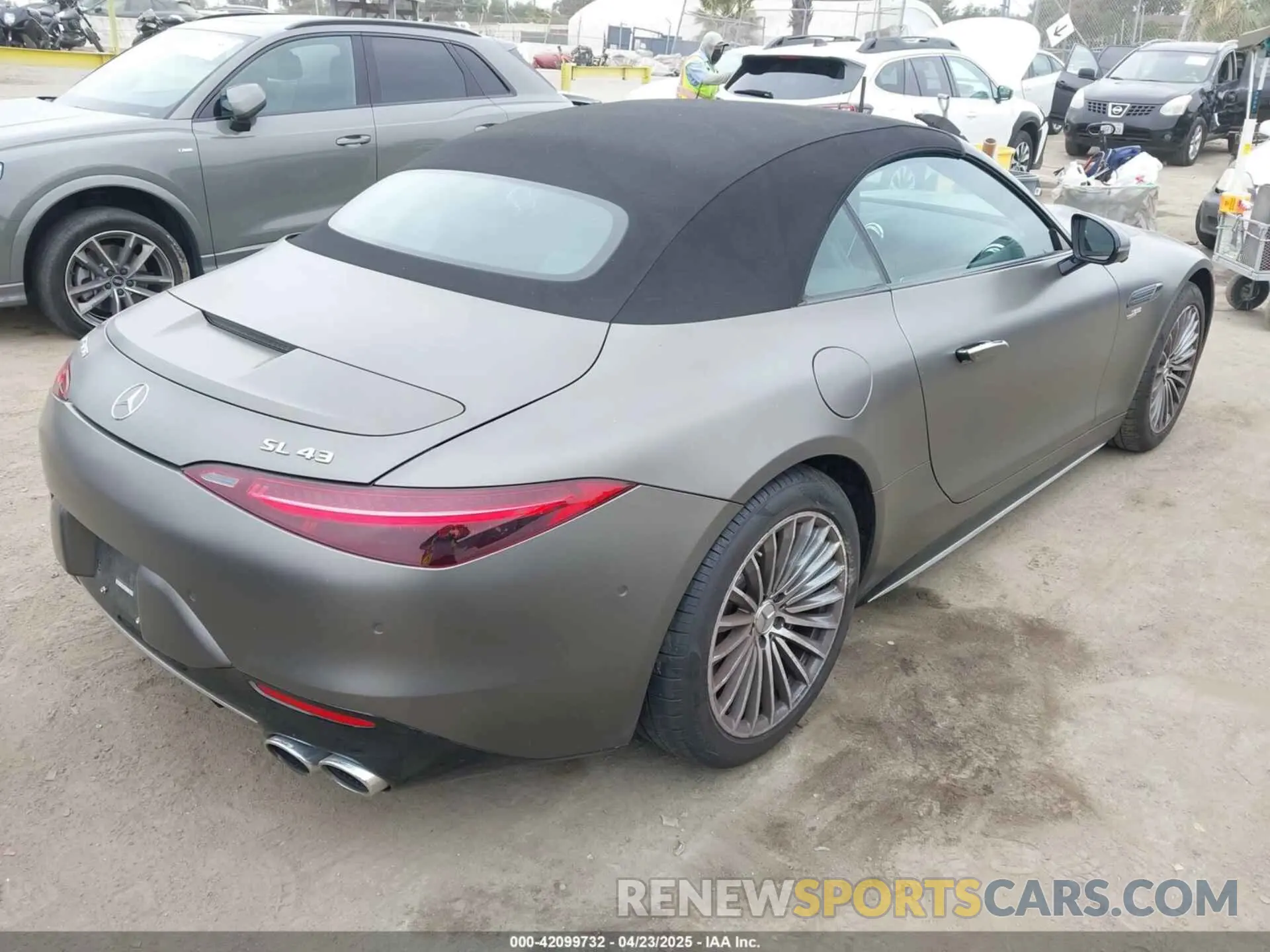 4 Фотография поврежденного автомобиля W1KVK5AB3PF017966 MERCEDES-BENZ AMG SL 43 2023