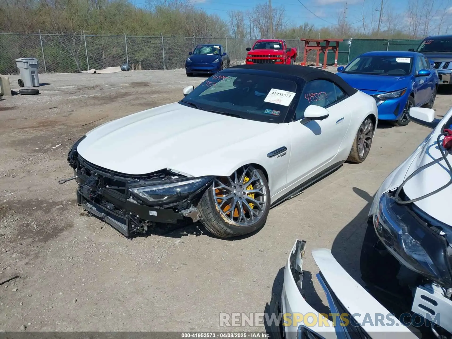 2 Photograph of a damaged car W1KVK8BB3PF014565 MERCEDES-BENZ AMG SL 63 2023