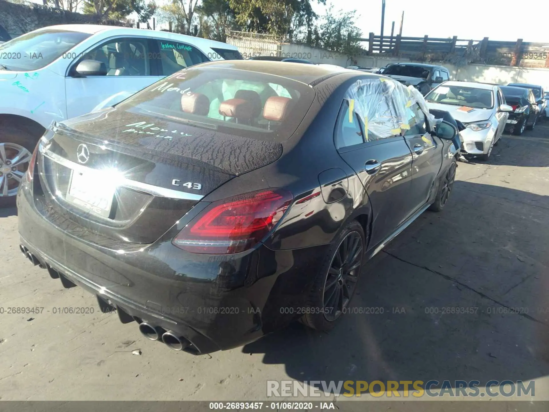4 Photograph of a damaged car 55SWF6EB0KU293469 MERCEDES-BENZ C 2019