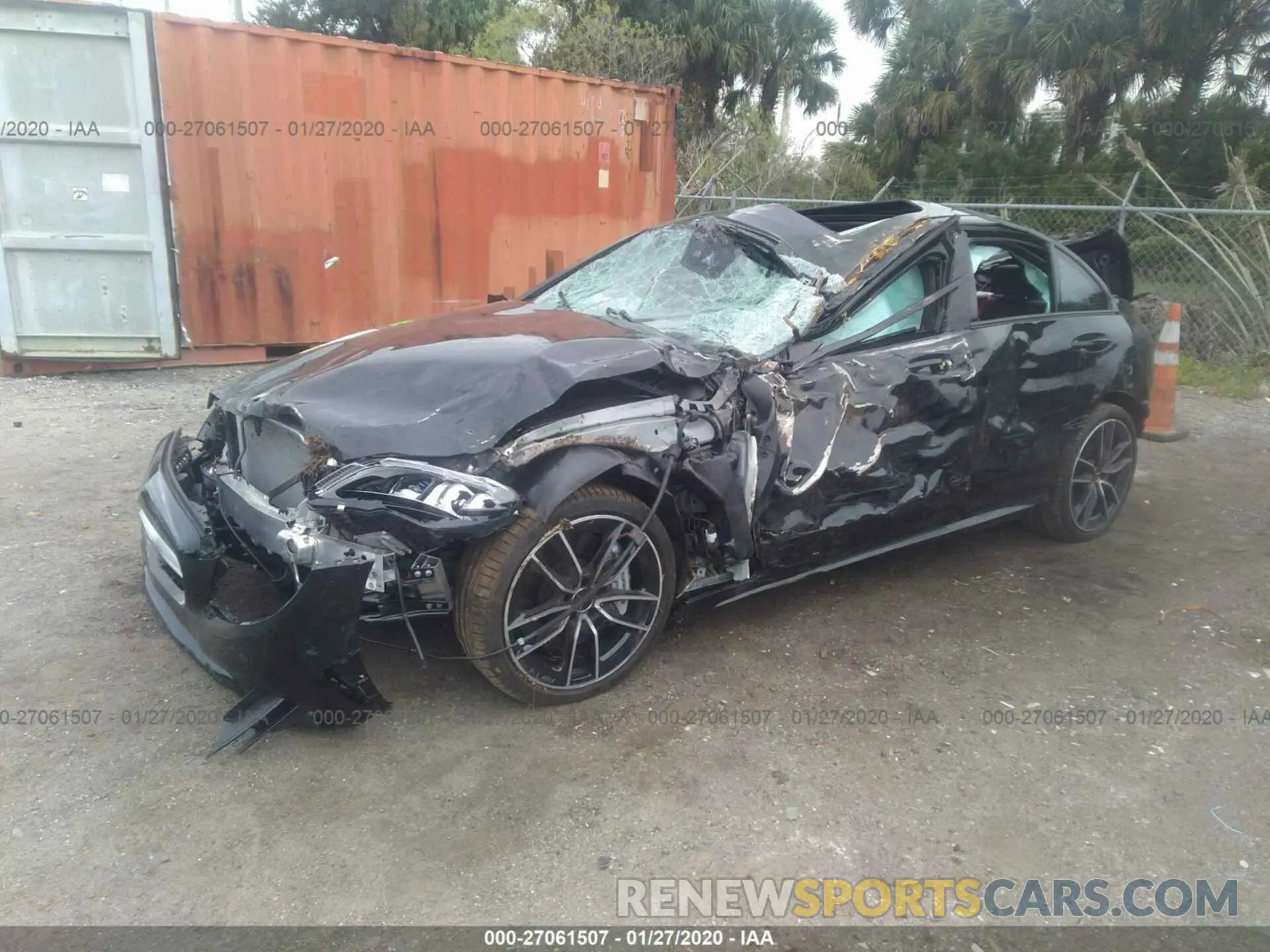 2 Photograph of a damaged car 55SWF6EB4KU317157 MERCEDES-BENZ C 2019