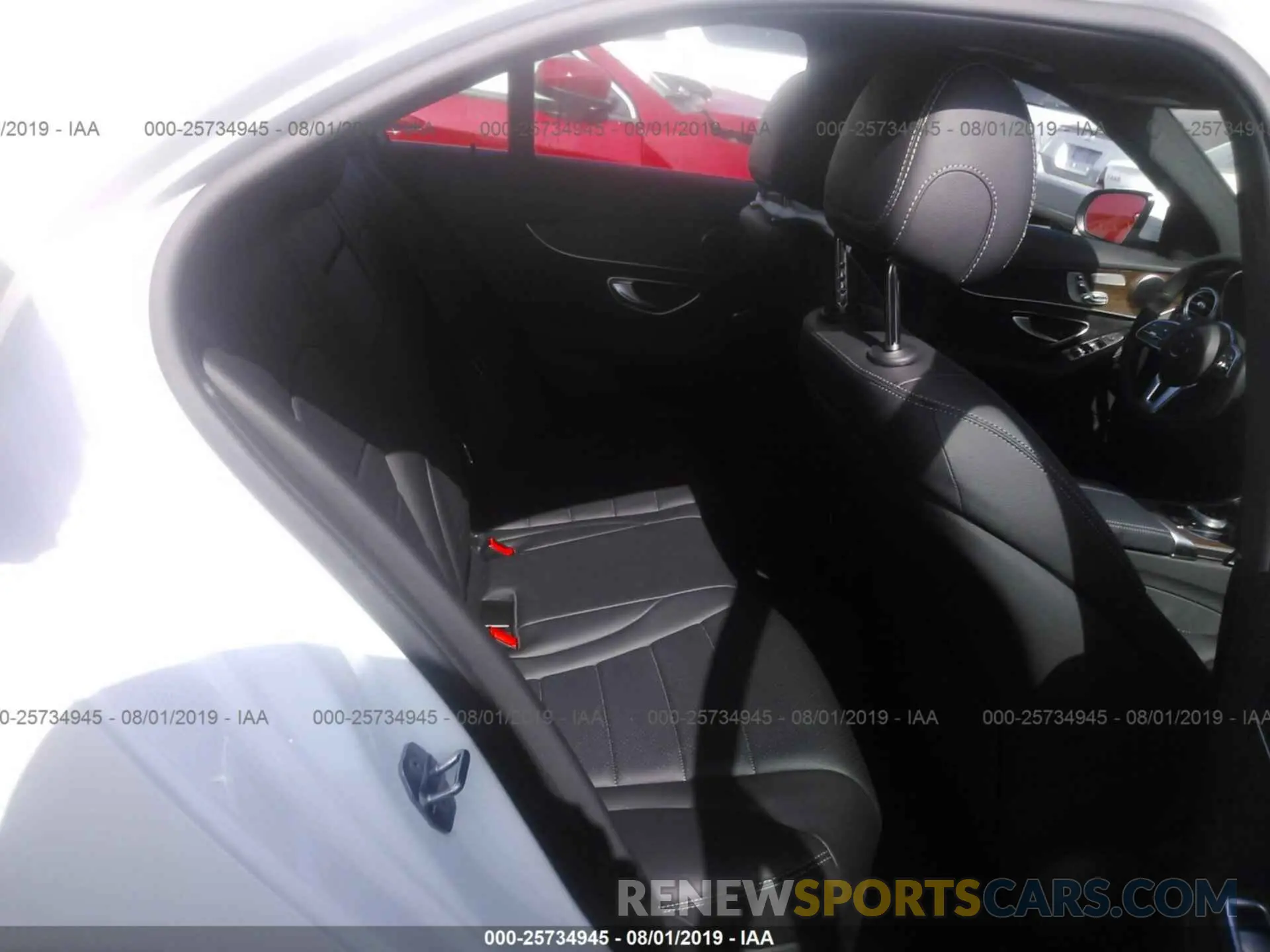 8 Photograph of a damaged car 55SWF8DB4KU318113 MERCEDES-BENZ C 2019