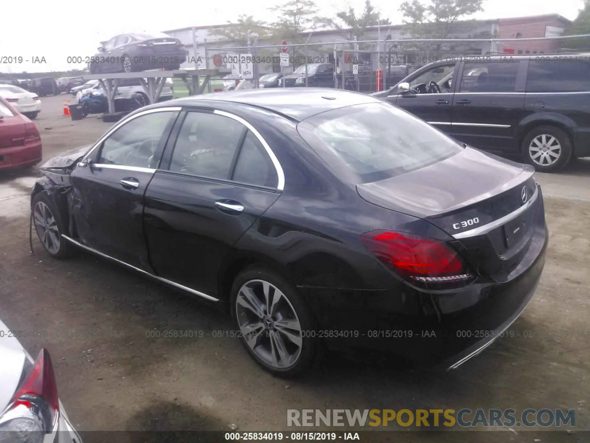 3 Photograph of a damaged car 55SWF8EB7KU290774 MERCEDES-BENZ C 2019