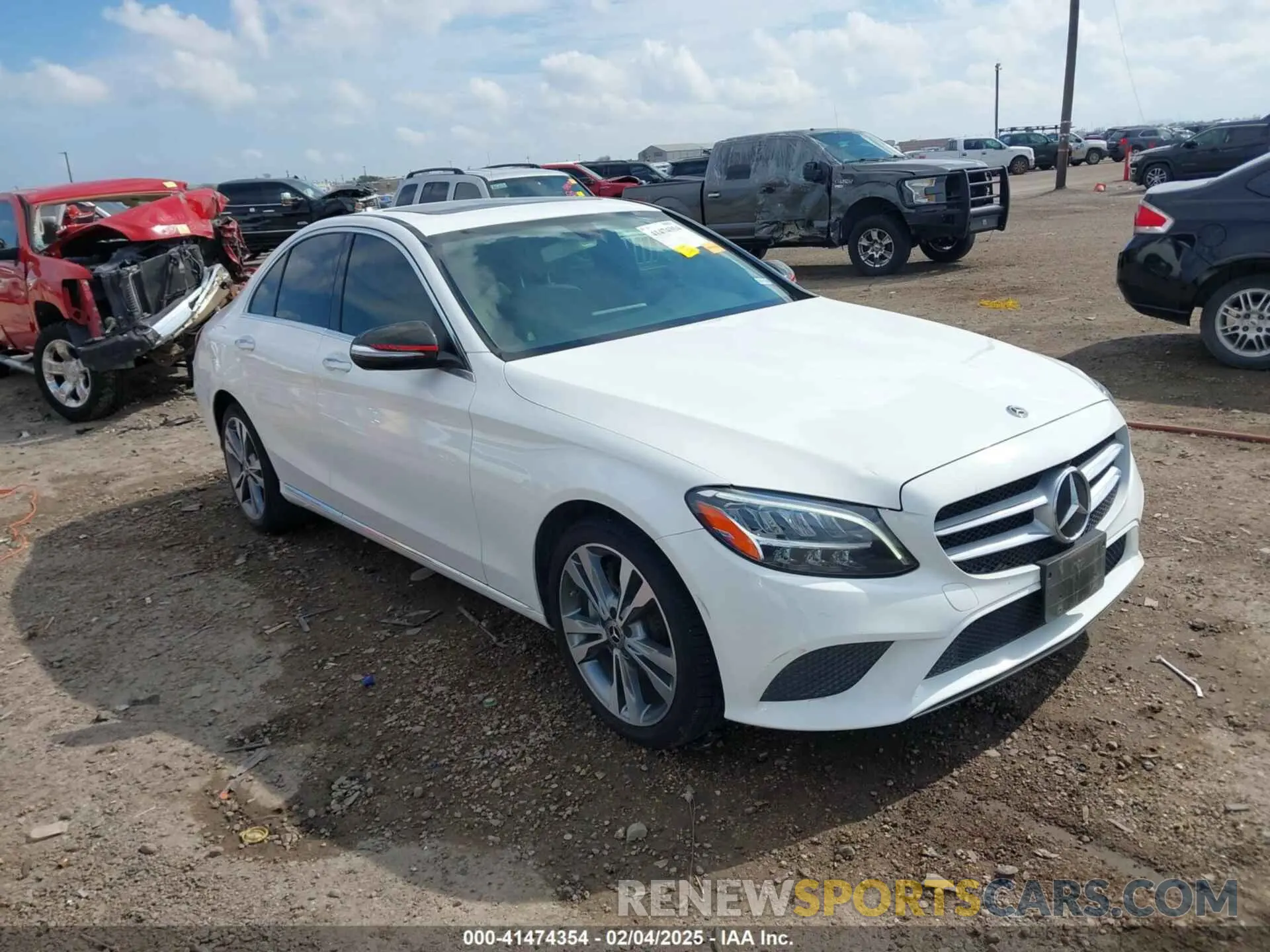 1 Photograph of a damaged car 55SWF8DB0KU285014 MERCEDES-BENZ C 300 2019