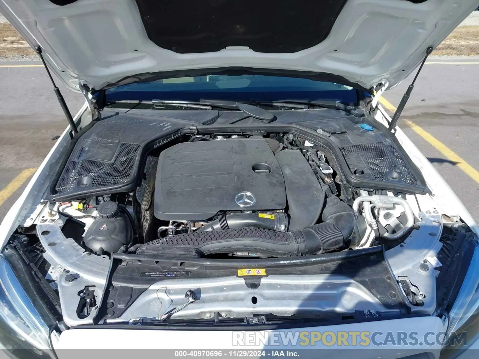 10 Photograph of a damaged car 55SWF8DB0KU288673 MERCEDES-BENZ C 300 2019