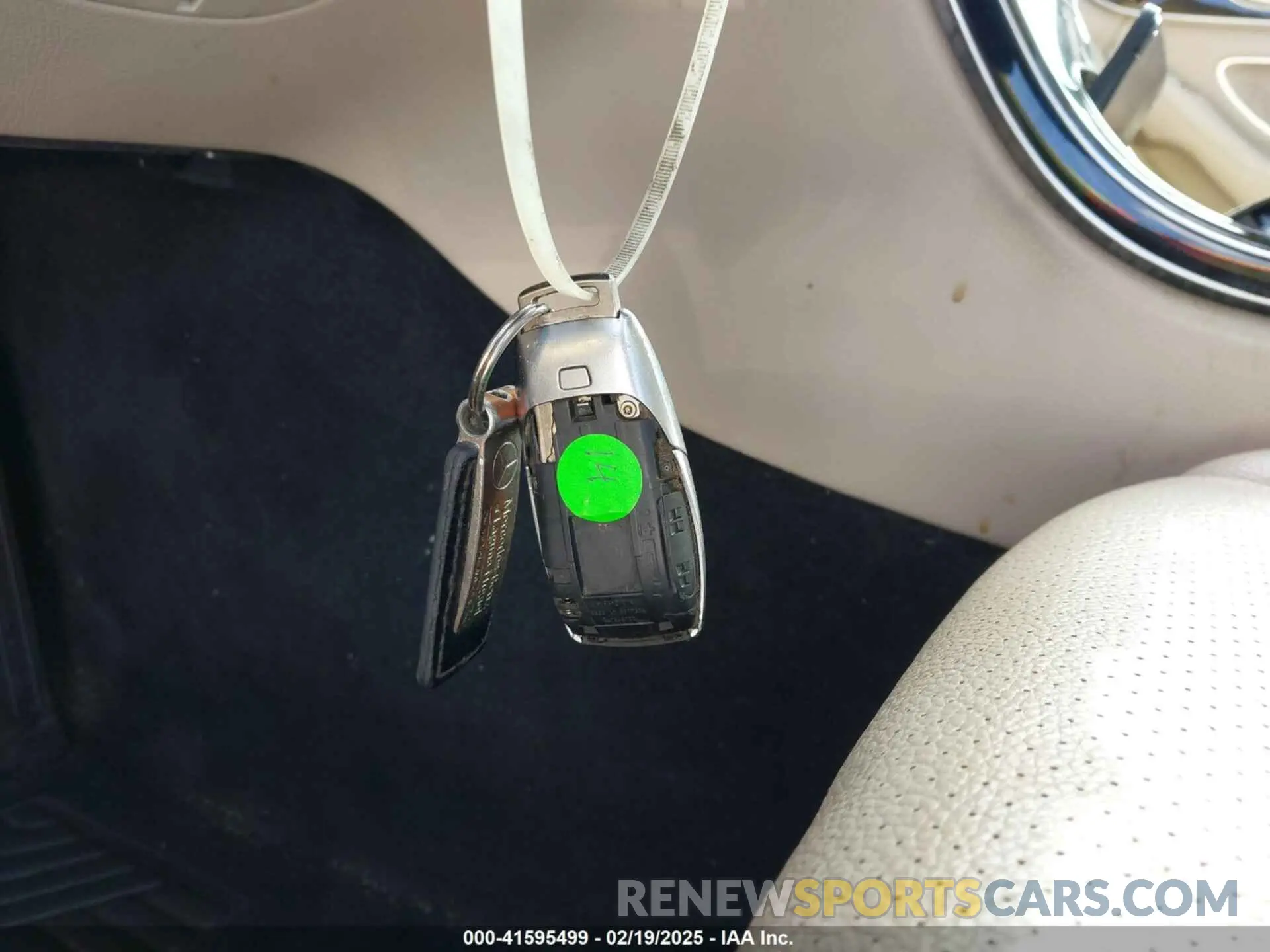 11 Фотография поврежденного автомобиля 55SWF8DB0KU289497 MERCEDES-BENZ C 300 2019