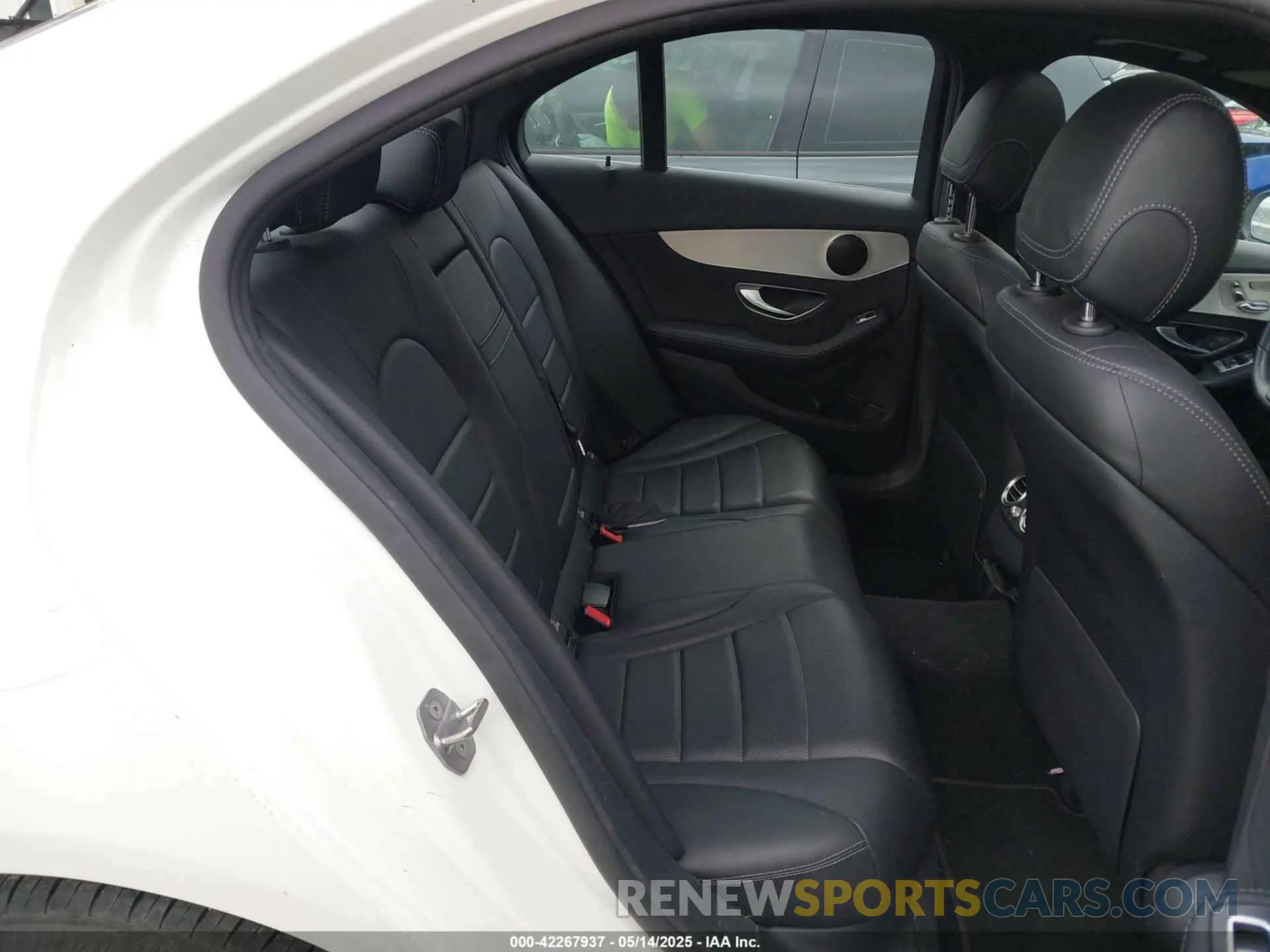 8 Photograph of a damaged car 55SWF8DB1KU285801 MERCEDES-BENZ C 300 2019