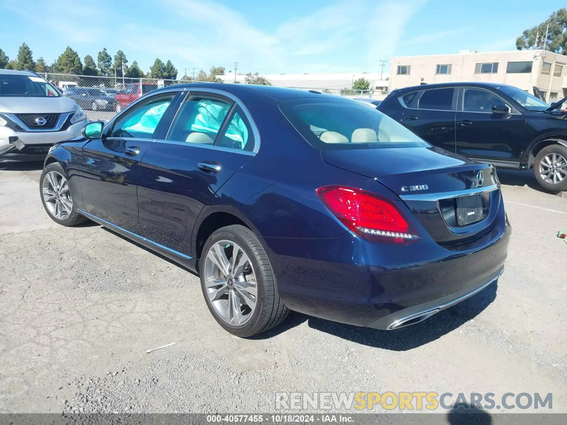 3 Photograph of a damaged car 55SWF8DB1KU306761 MERCEDES-BENZ C 300 2019