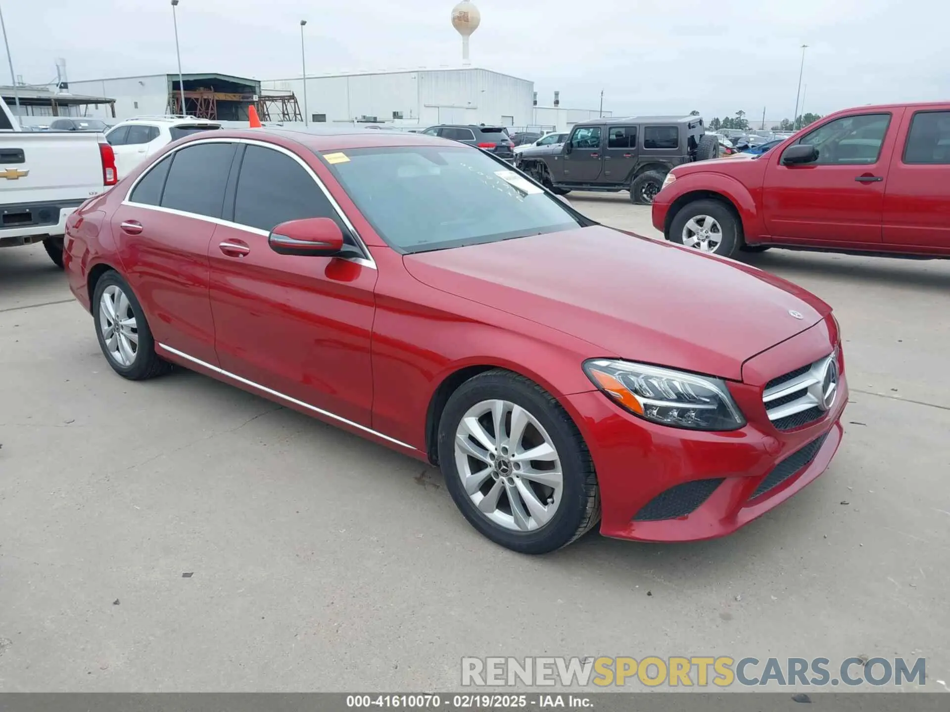 1 Фотография поврежденного автомобиля 55SWF8DB2KU311984 MERCEDES-BENZ C 300 2019