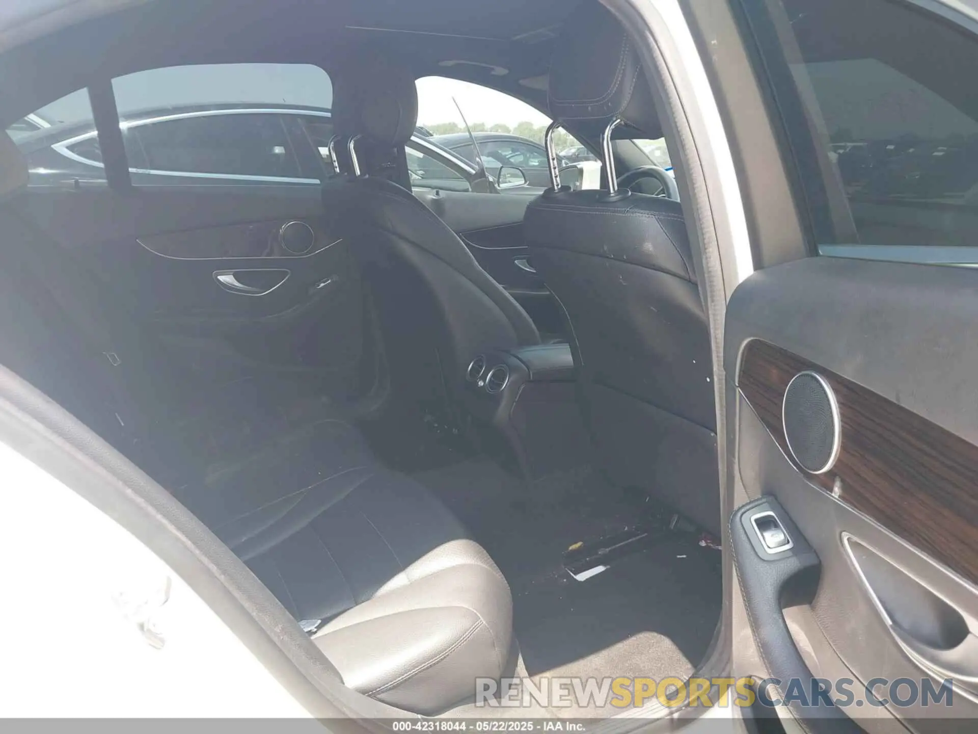 8 Фотография поврежденного автомобиля 55SWF8DB3KU304610 MERCEDES-BENZ C 300 2019