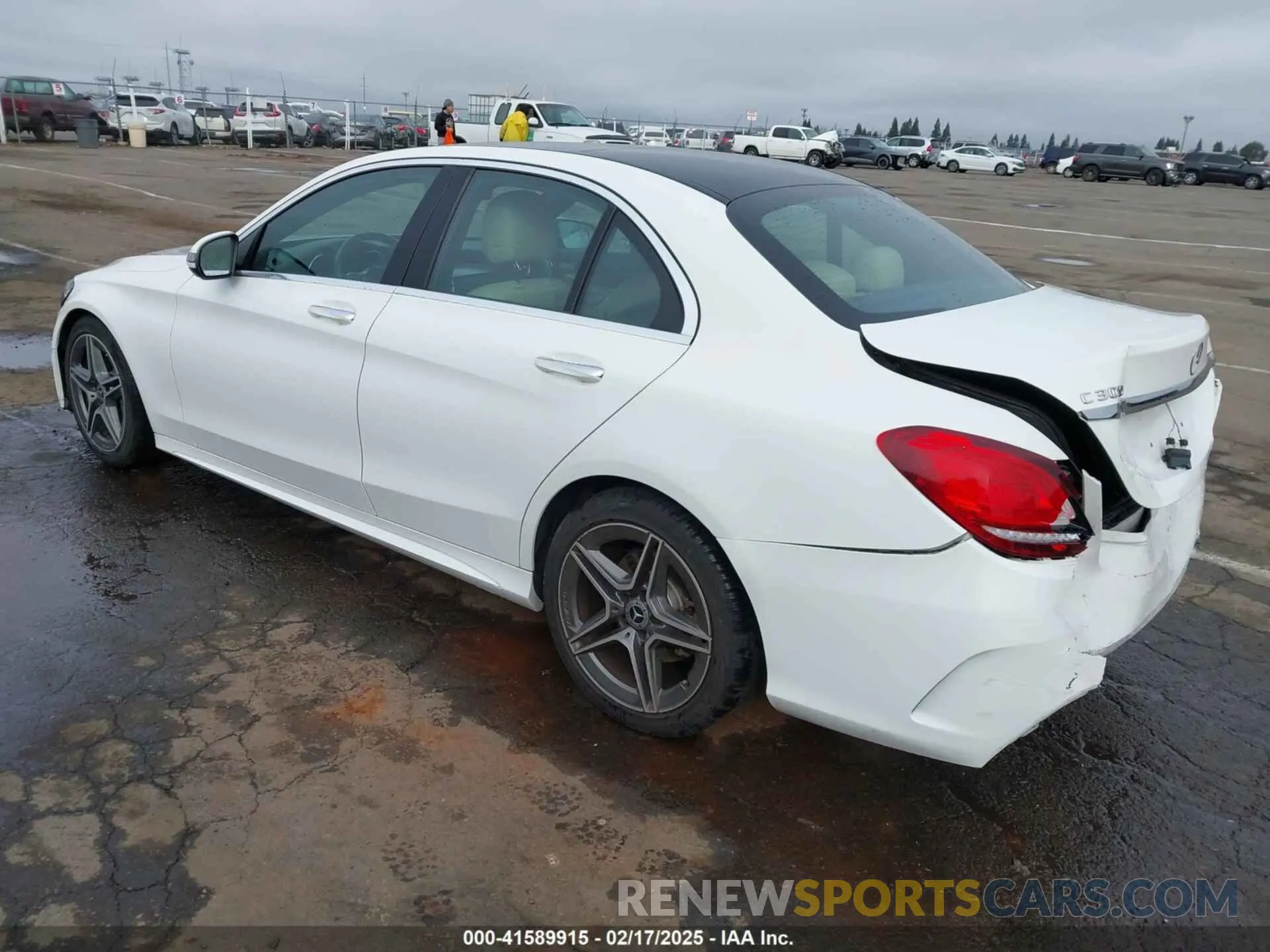 3 Фотография поврежденного автомобиля 55SWF8DB3KU314103 MERCEDES-BENZ C 300 2019