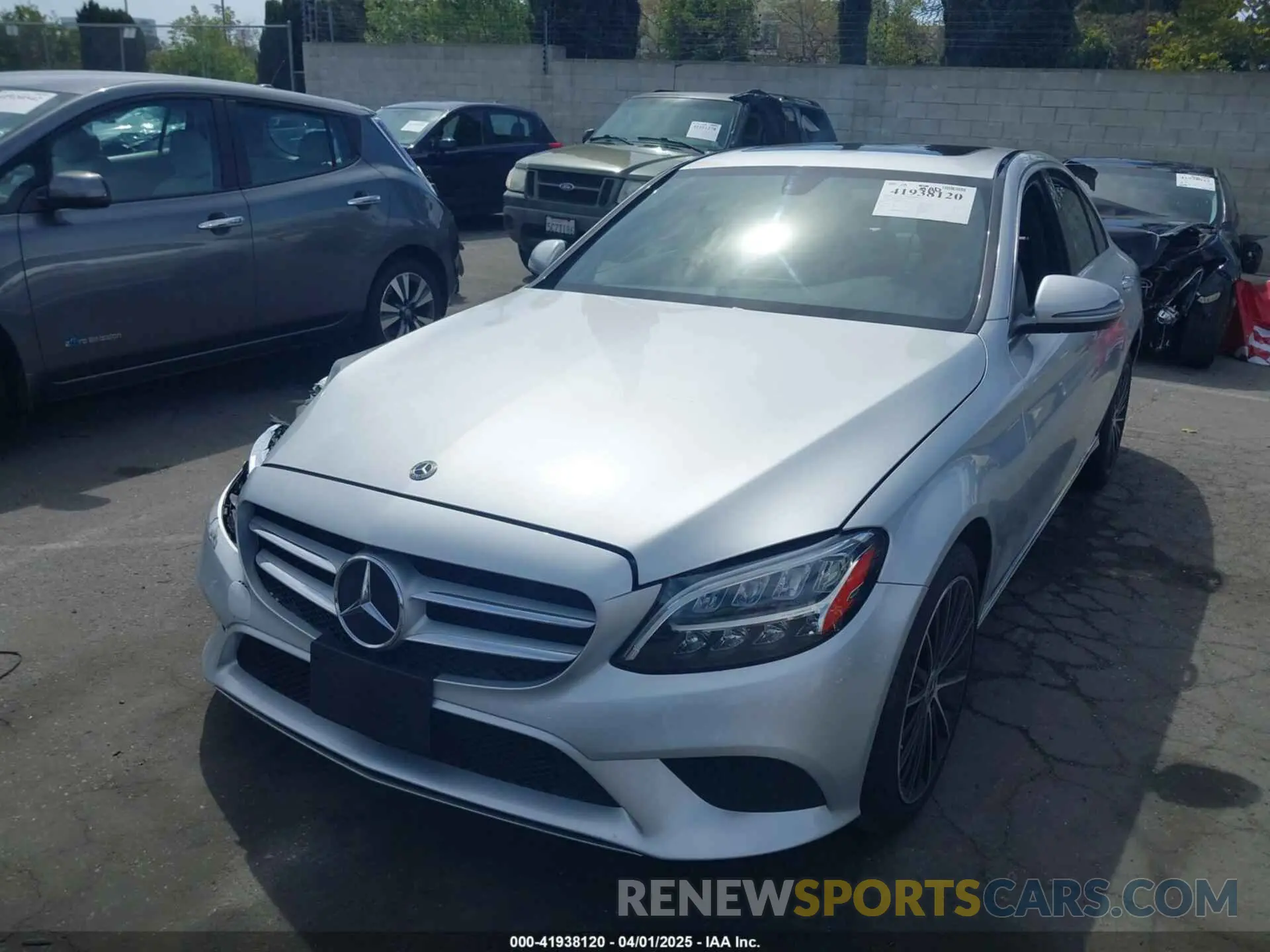 2 Фотография поврежденного автомобиля 55SWF8DB3KU319429 MERCEDES-BENZ C 300 2019