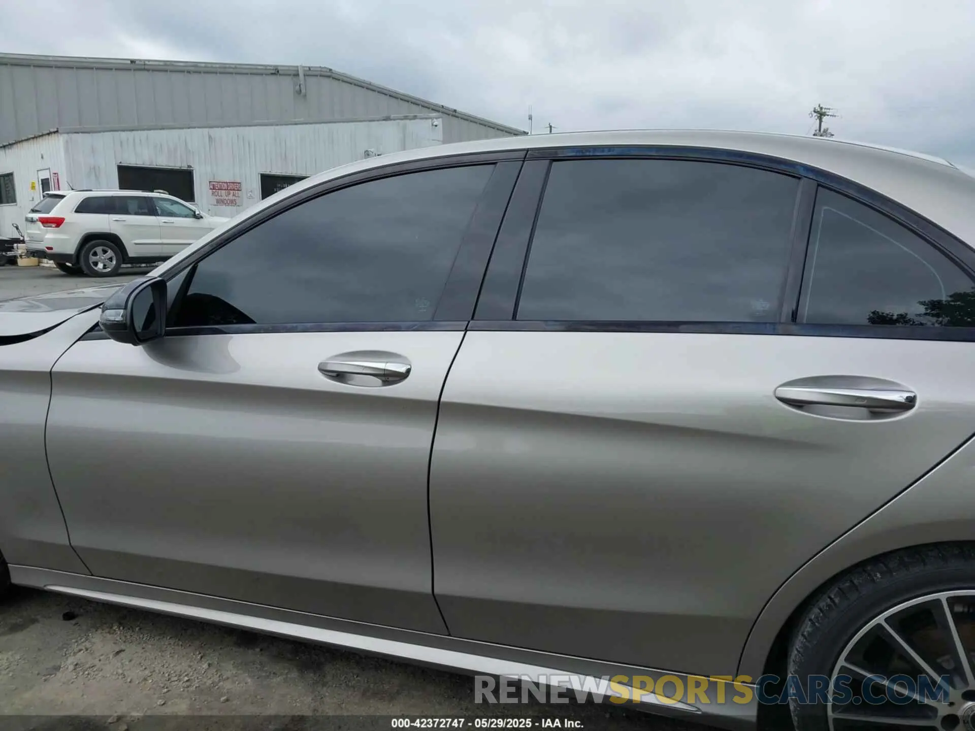 14 Photograph of a damaged car 55SWF8DB6KU311910 MERCEDES-BENZ C 300 2019