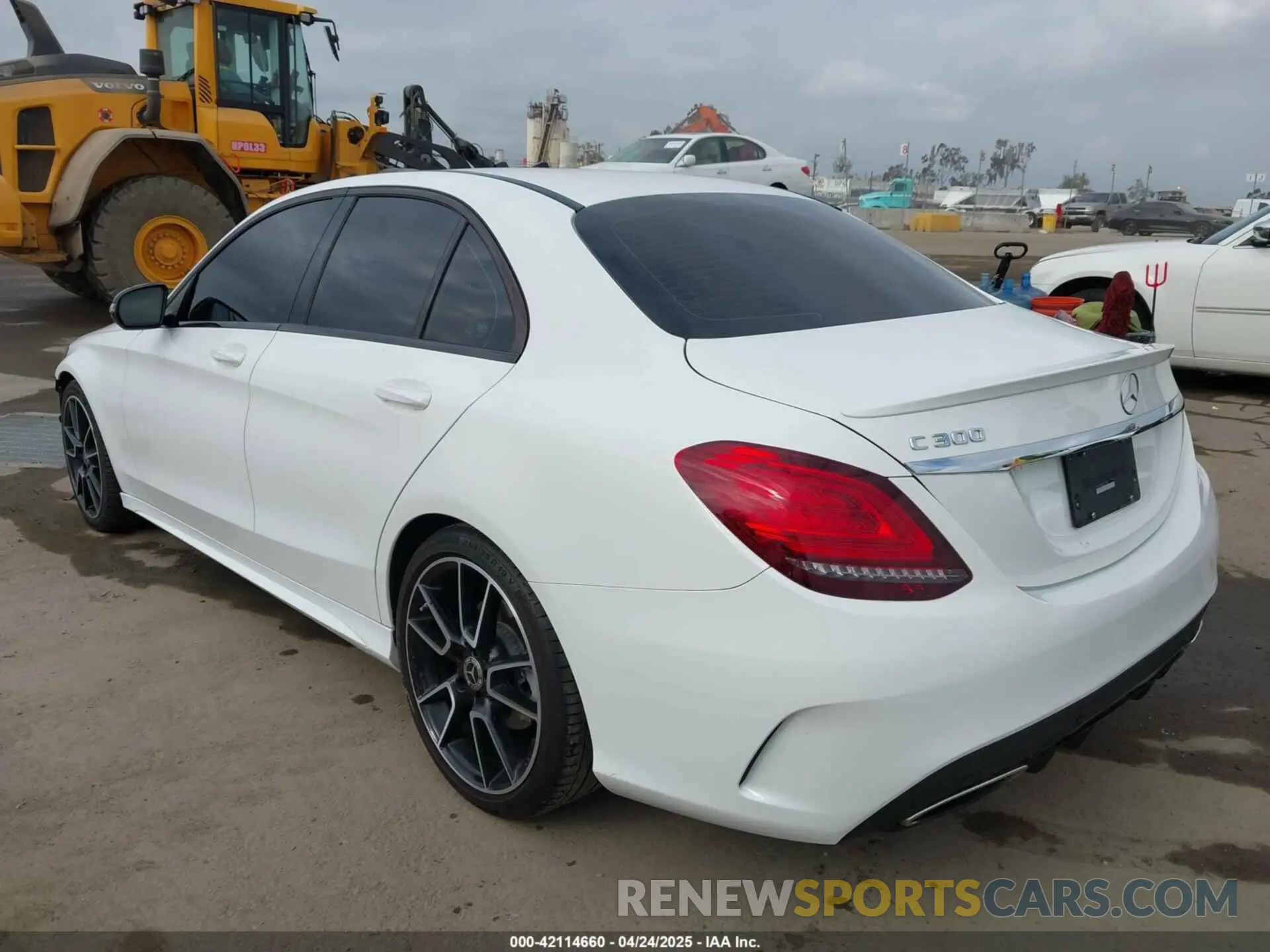 3 Фотография поврежденного автомобиля 55SWF8DB6KU315584 MERCEDES-BENZ C 300 2019