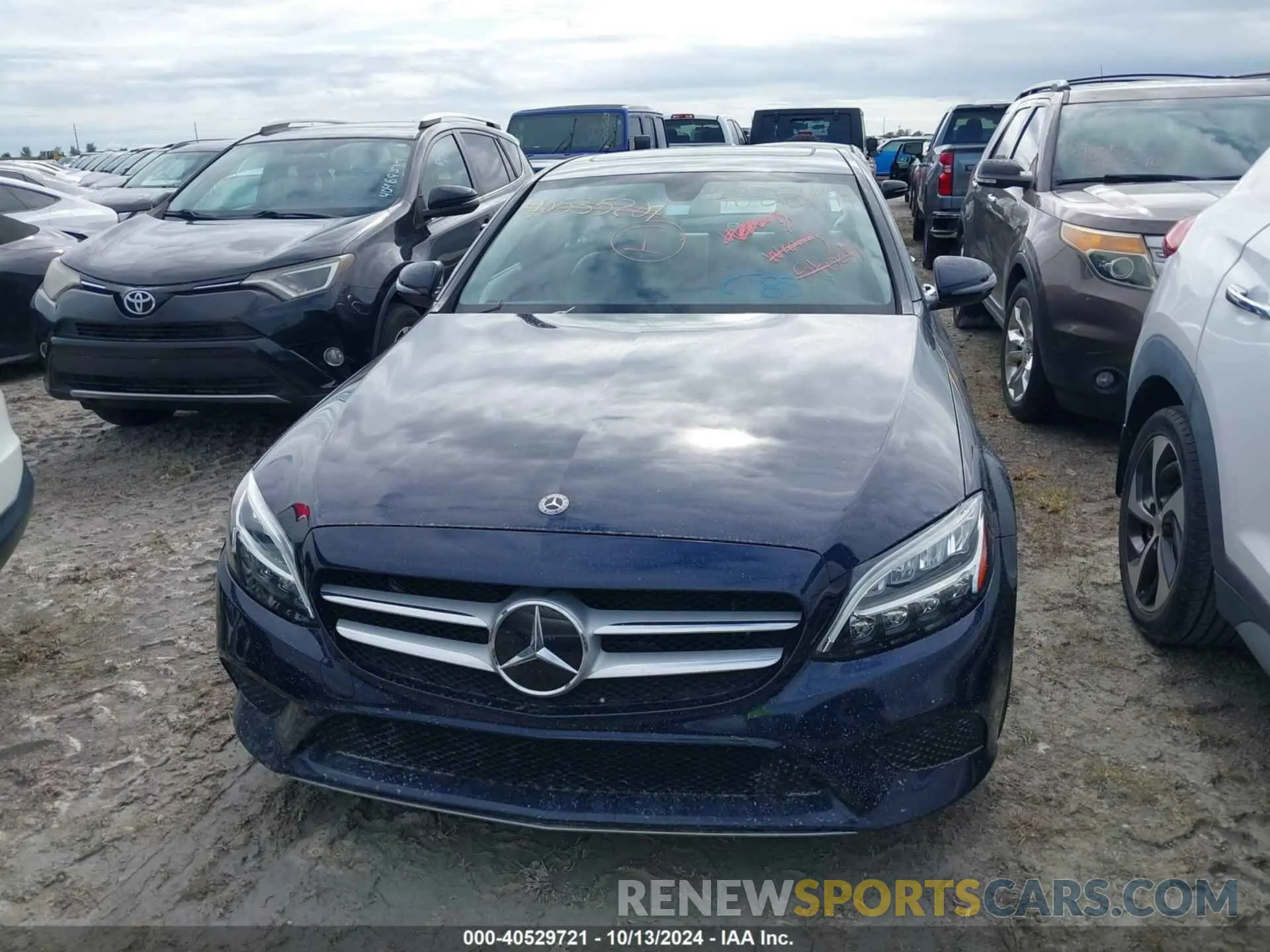 12 Photograph of a damaged car 55SWF8DB7KU284944 MERCEDES-BENZ C 300 2019