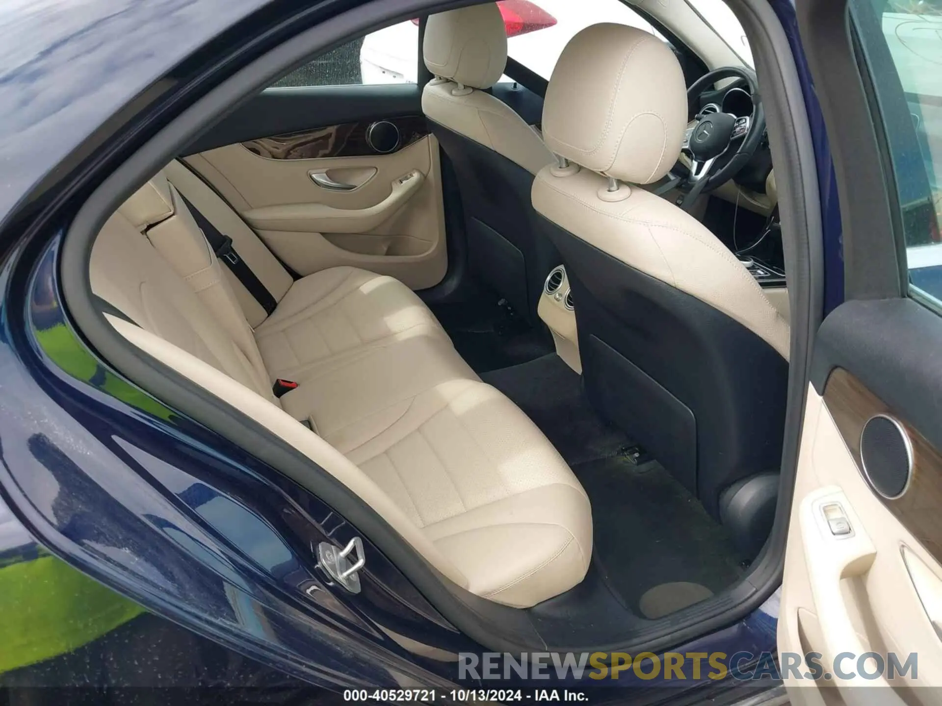 8 Photograph of a damaged car 55SWF8DB7KU284944 MERCEDES-BENZ C 300 2019