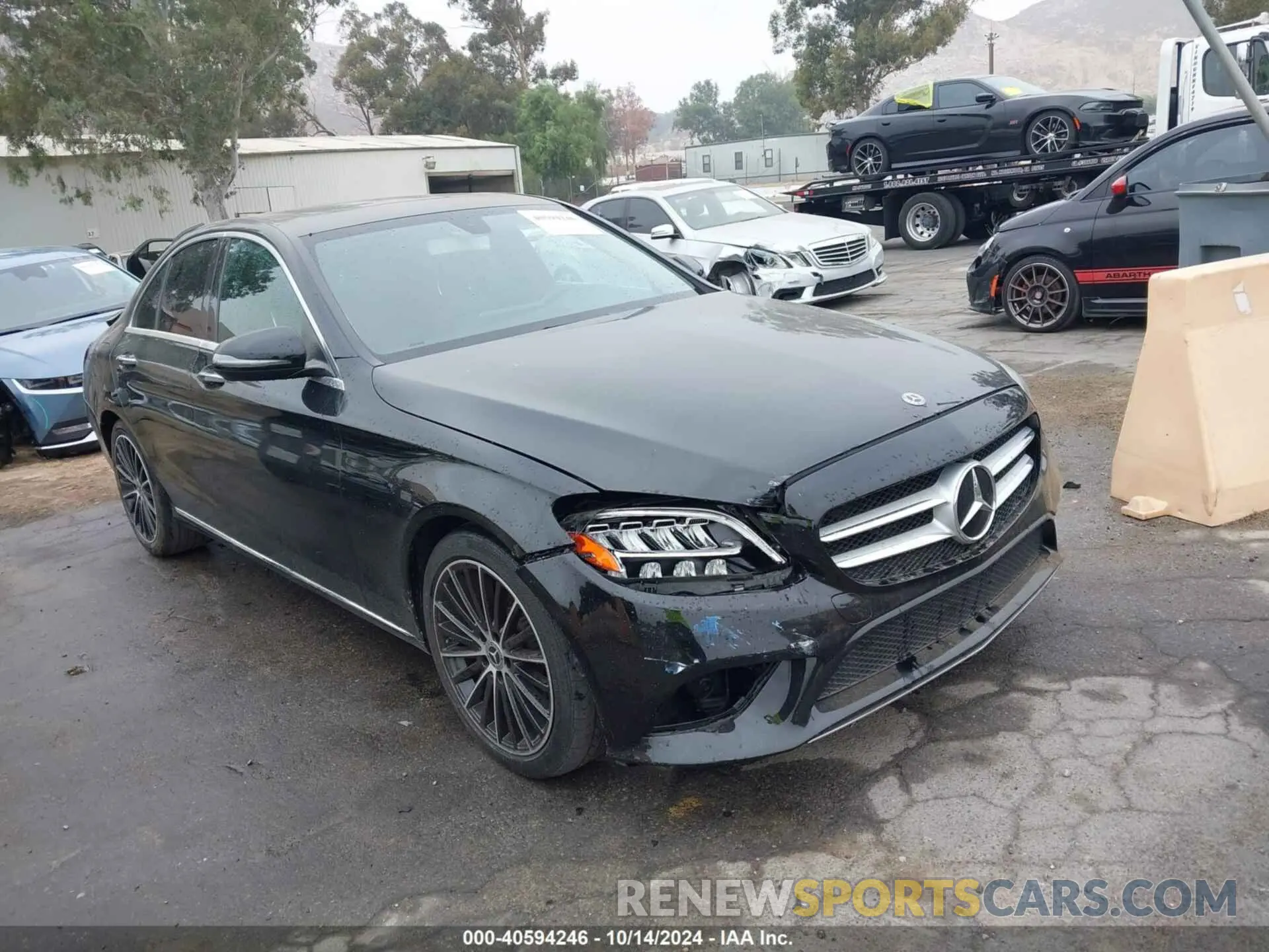 1 Фотография поврежденного автомобиля 55SWF8DB8KU296567 MERCEDES-BENZ C 300 2019