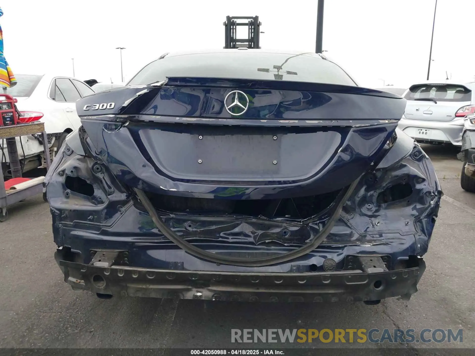 6 Фотография поврежденного автомобиля 55SWF8DB8KU304604 MERCEDES-BENZ C 300 2019