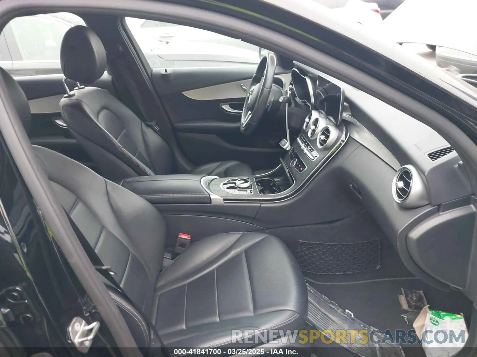 5 Фотография поврежденного автомобиля 55SWF8DBXKU303017 MERCEDES-BENZ C 300 2019