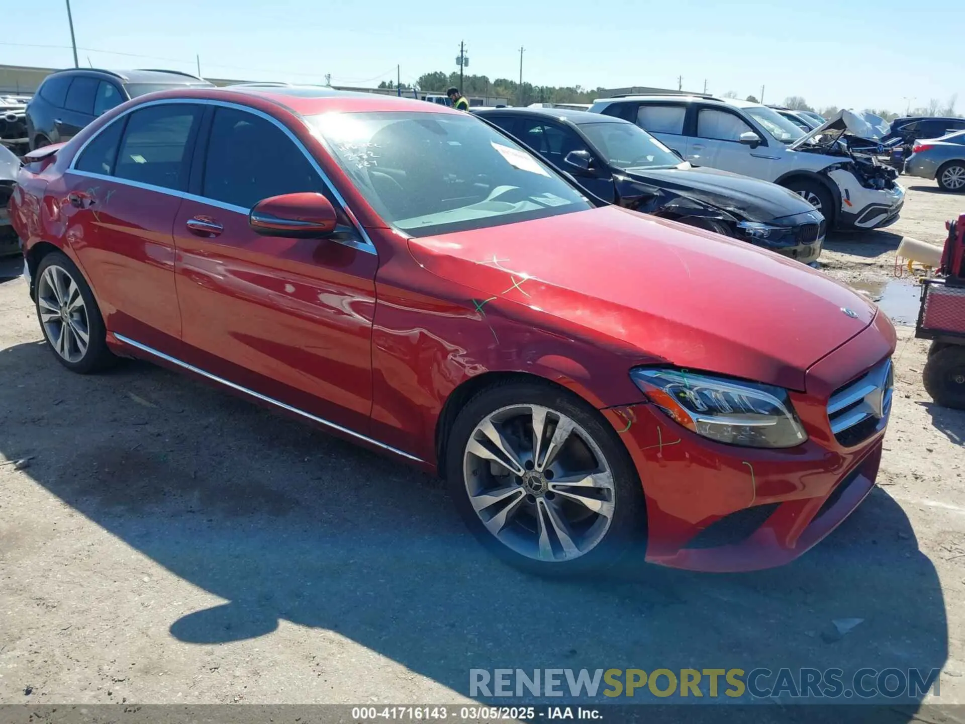 1 Photograph of a damaged car 55SWF8DBXKU310078 MERCEDES-BENZ C 300 2019