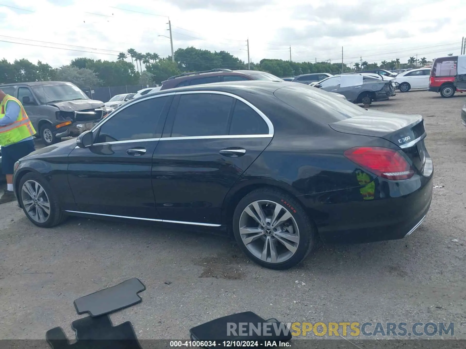 14 Фотография поврежденного автомобиля 55SWF8DBXKU319816 MERCEDES-BENZ C 300 2019
