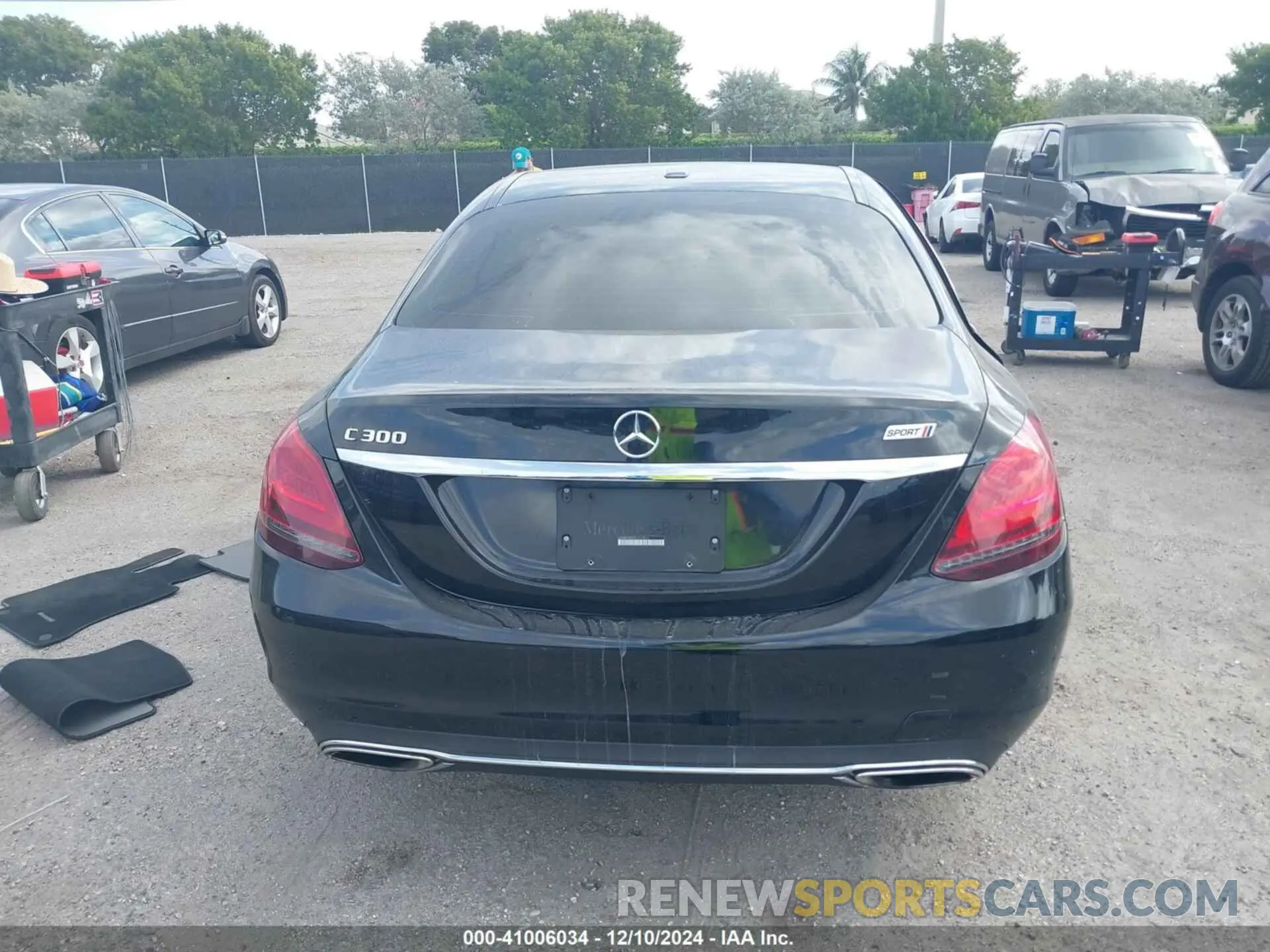 16 Фотография поврежденного автомобиля 55SWF8DBXKU319816 MERCEDES-BENZ C 300 2019