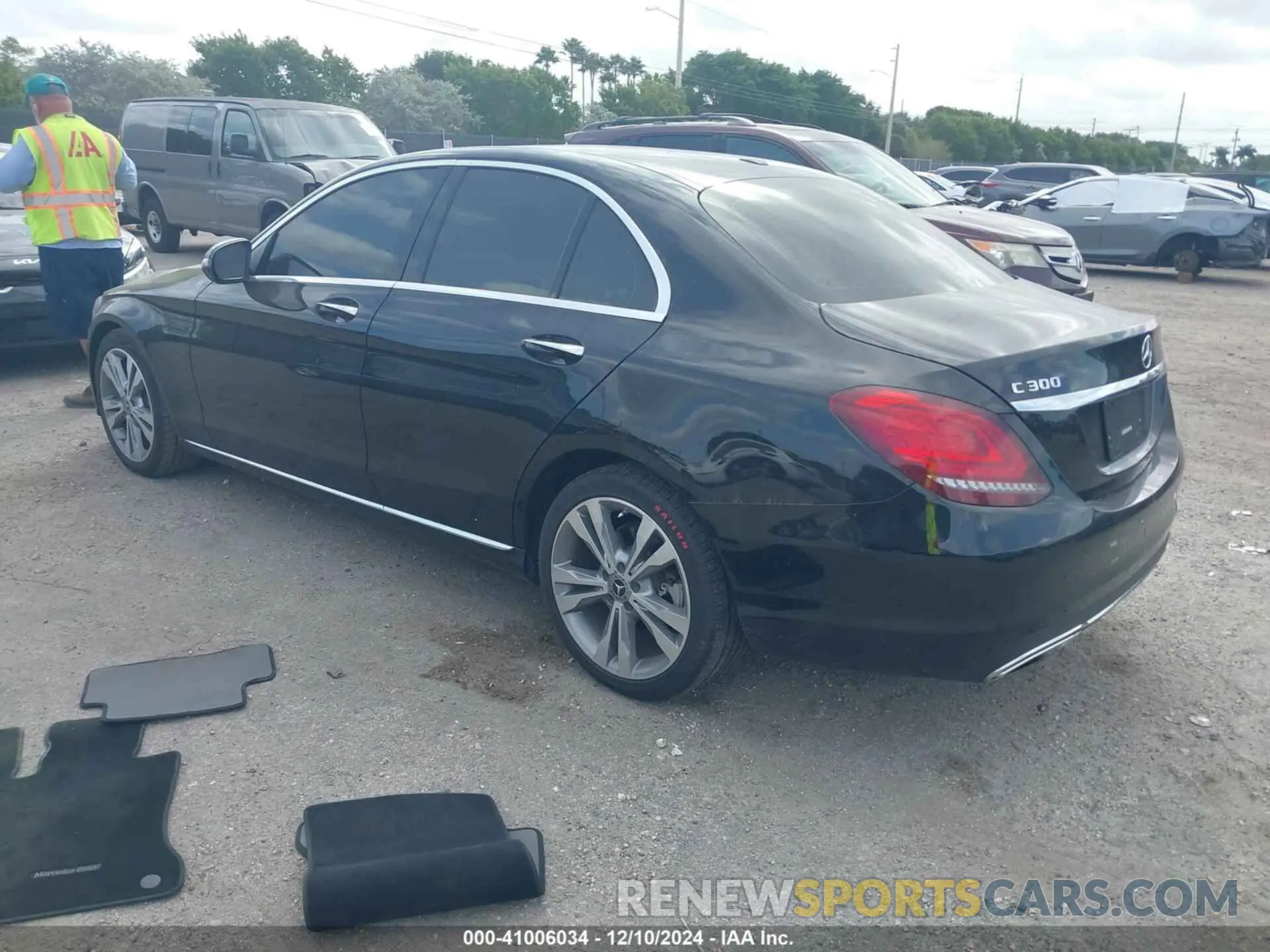3 Фотография поврежденного автомобиля 55SWF8DBXKU319816 MERCEDES-BENZ C 300 2019