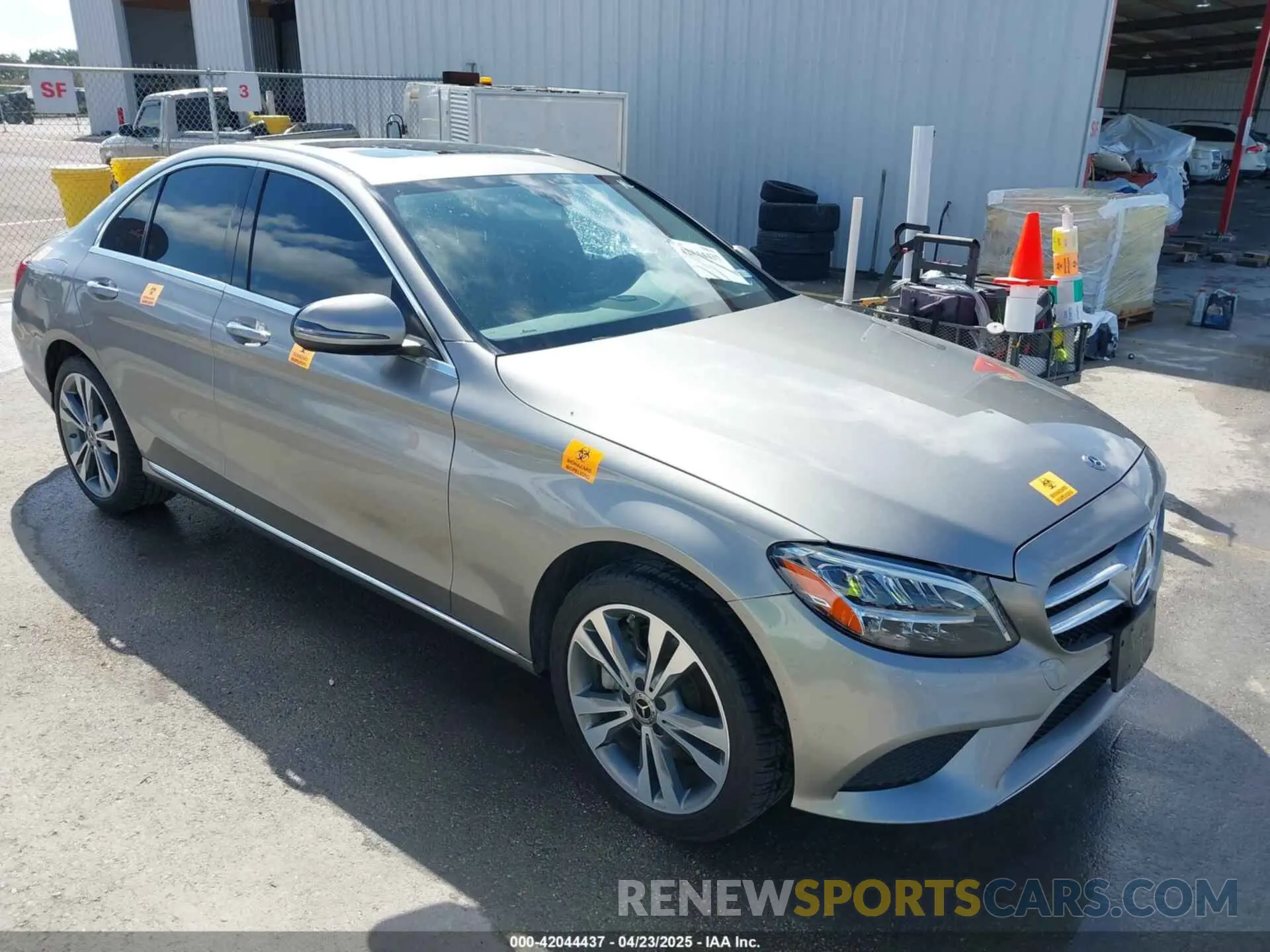 1 Photograph of a damaged car 55SWF8EB0KU314445 MERCEDES-BENZ C 300 2019