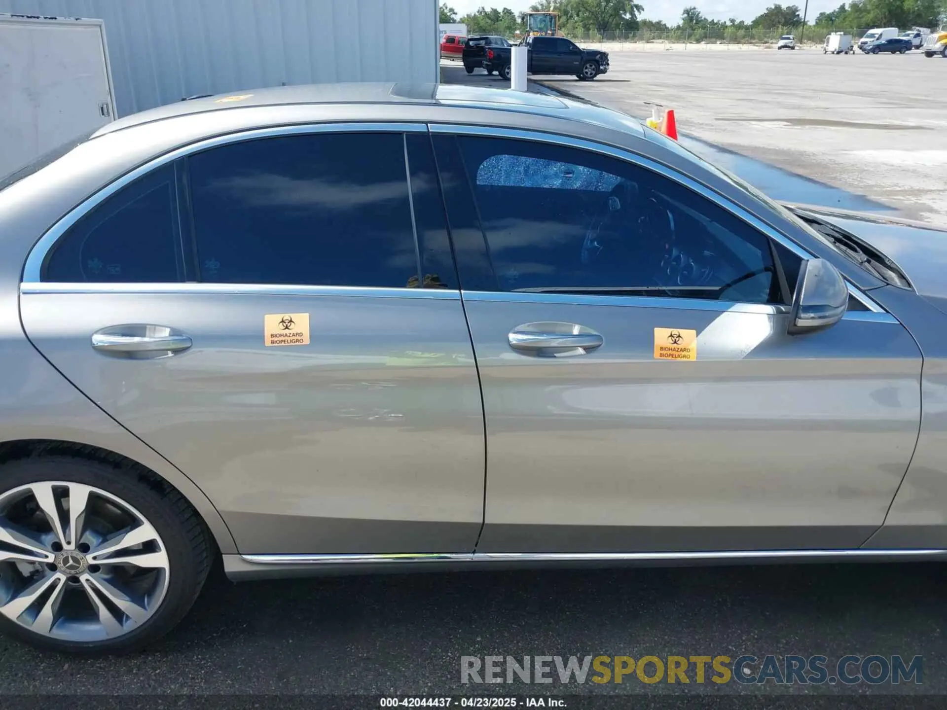 13 Photograph of a damaged car 55SWF8EB0KU314445 MERCEDES-BENZ C 300 2019