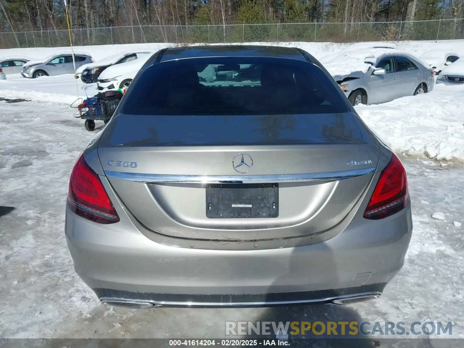 17 Фотография поврежденного автомобиля 55SWF8EB4KU316280 MERCEDES-BENZ C 300 2019