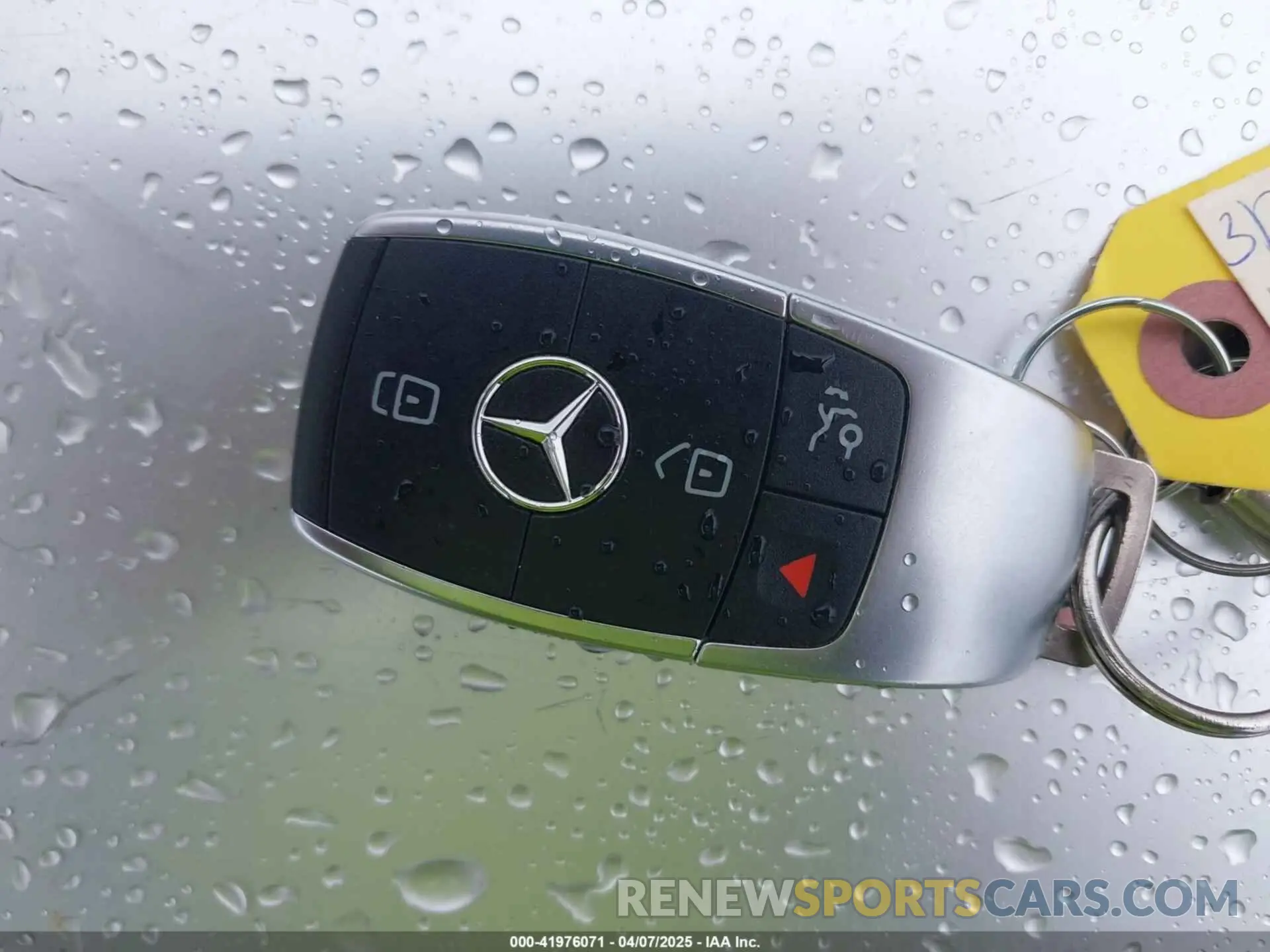 11 Фотография поврежденного автомобиля 55SWF8EBXKU291272 MERCEDES-BENZ C 300 2019