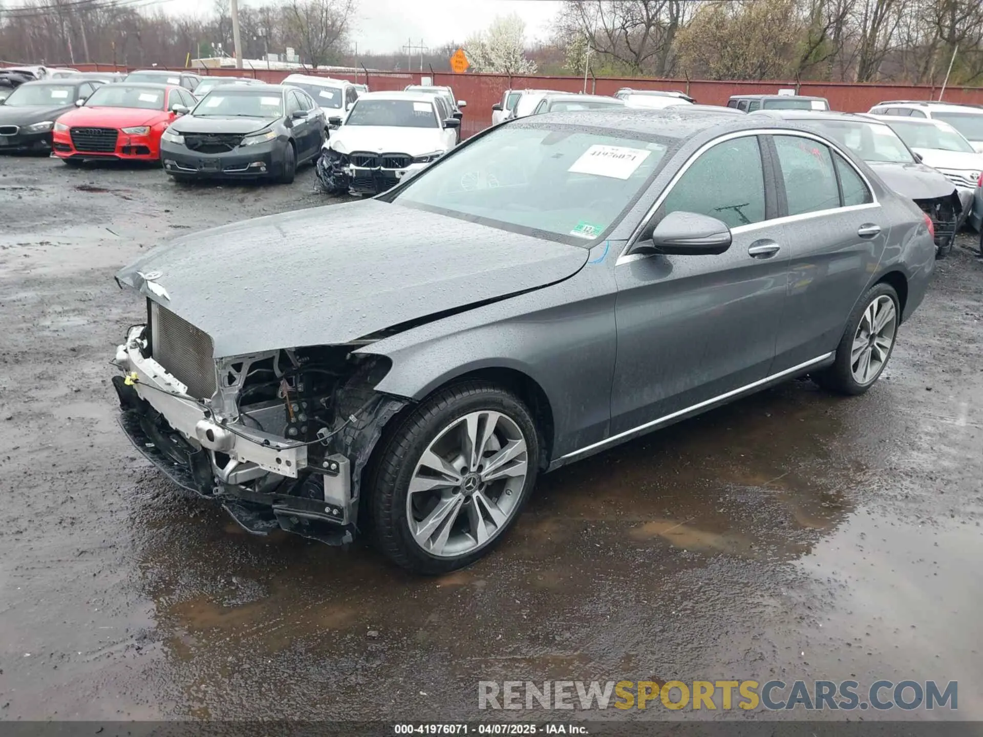 2 Фотография поврежденного автомобиля 55SWF8EBXKU291272 MERCEDES-BENZ C 300 2019