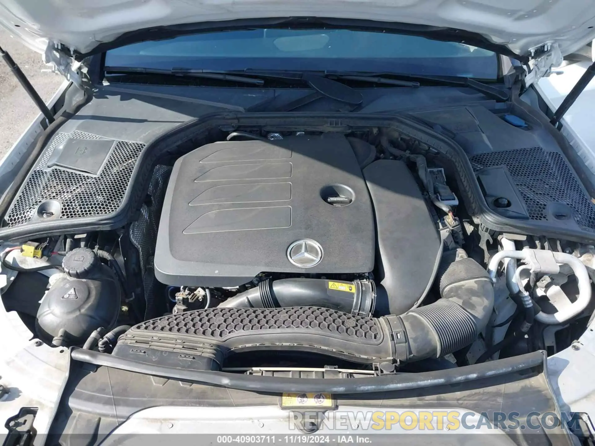 10 Фотография поврежденного автомобиля WDDWF8DB7KR482361 MERCEDES-BENZ C 300 2019