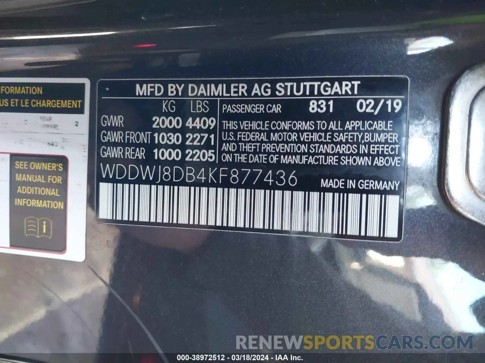 9 Photograph of a damaged car WDDWJ8DB4KF877436 MERCEDES-BENZ C 300 2019