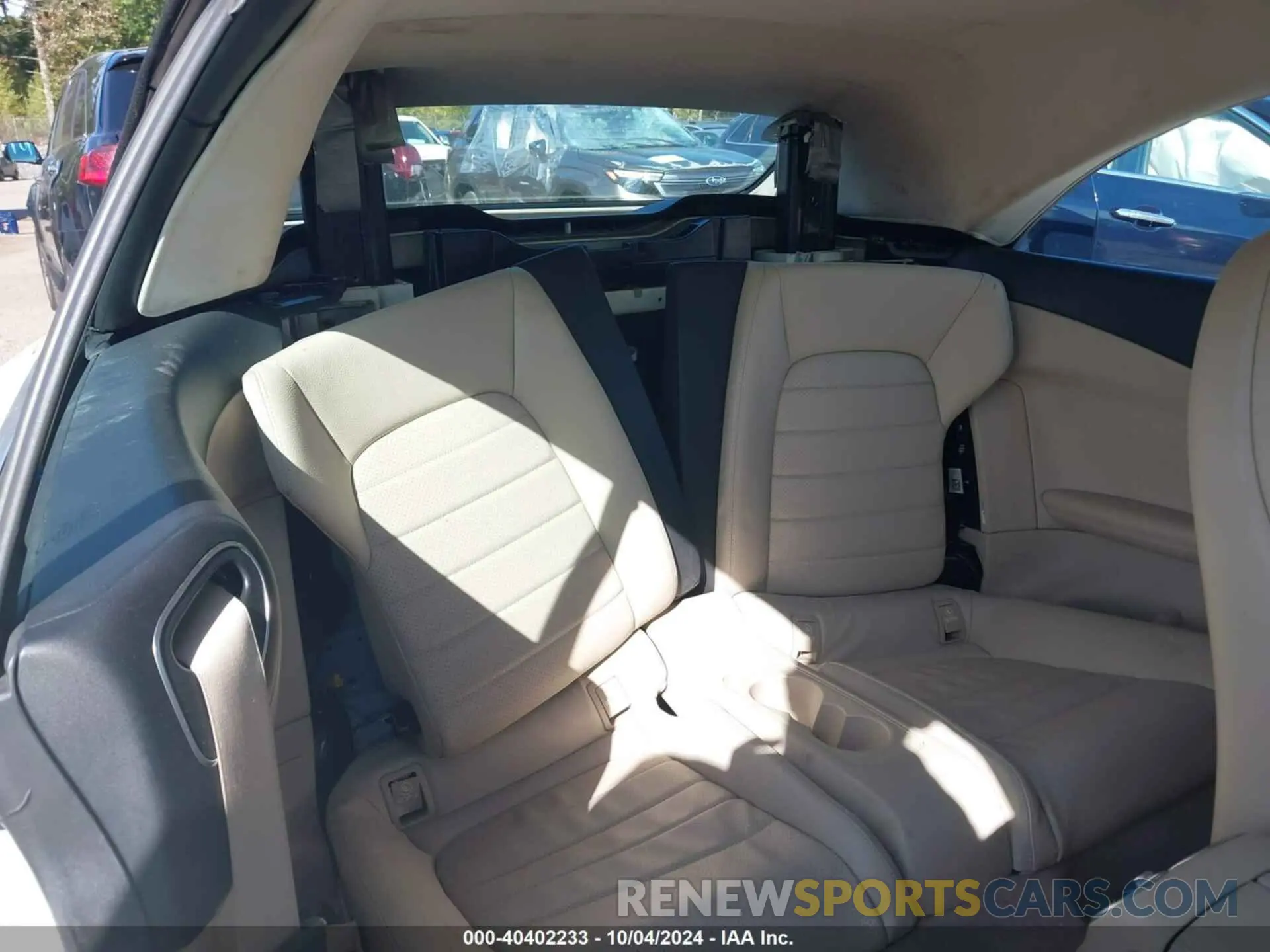 8 Photograph of a damaged car WDDWK8EB0KF791715 MERCEDES-BENZ C 300 2019