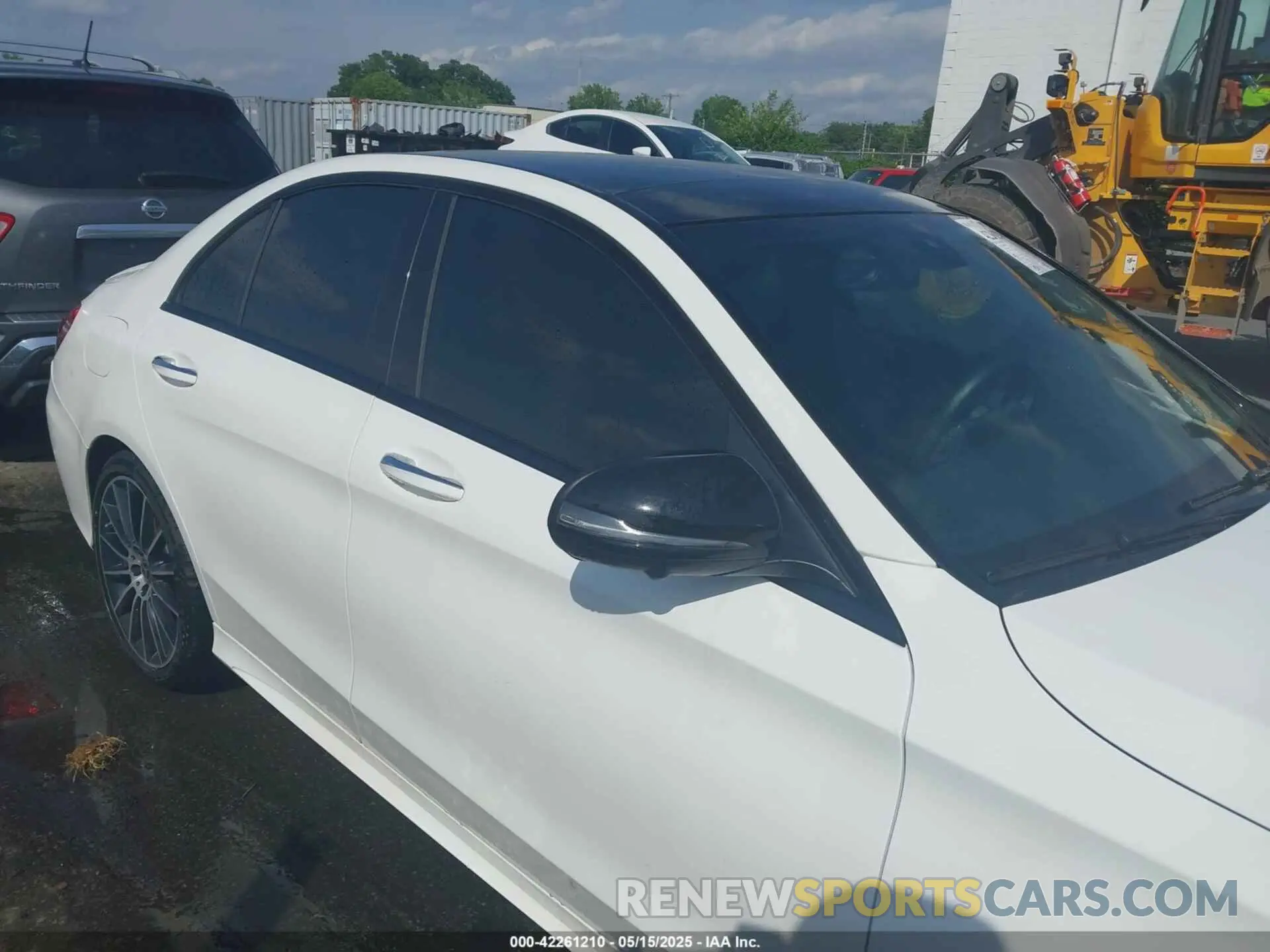 13 Фотография поврежденного автомобиля 55SWF8DB0LU326579 MERCEDES-BENZ C 300 2020