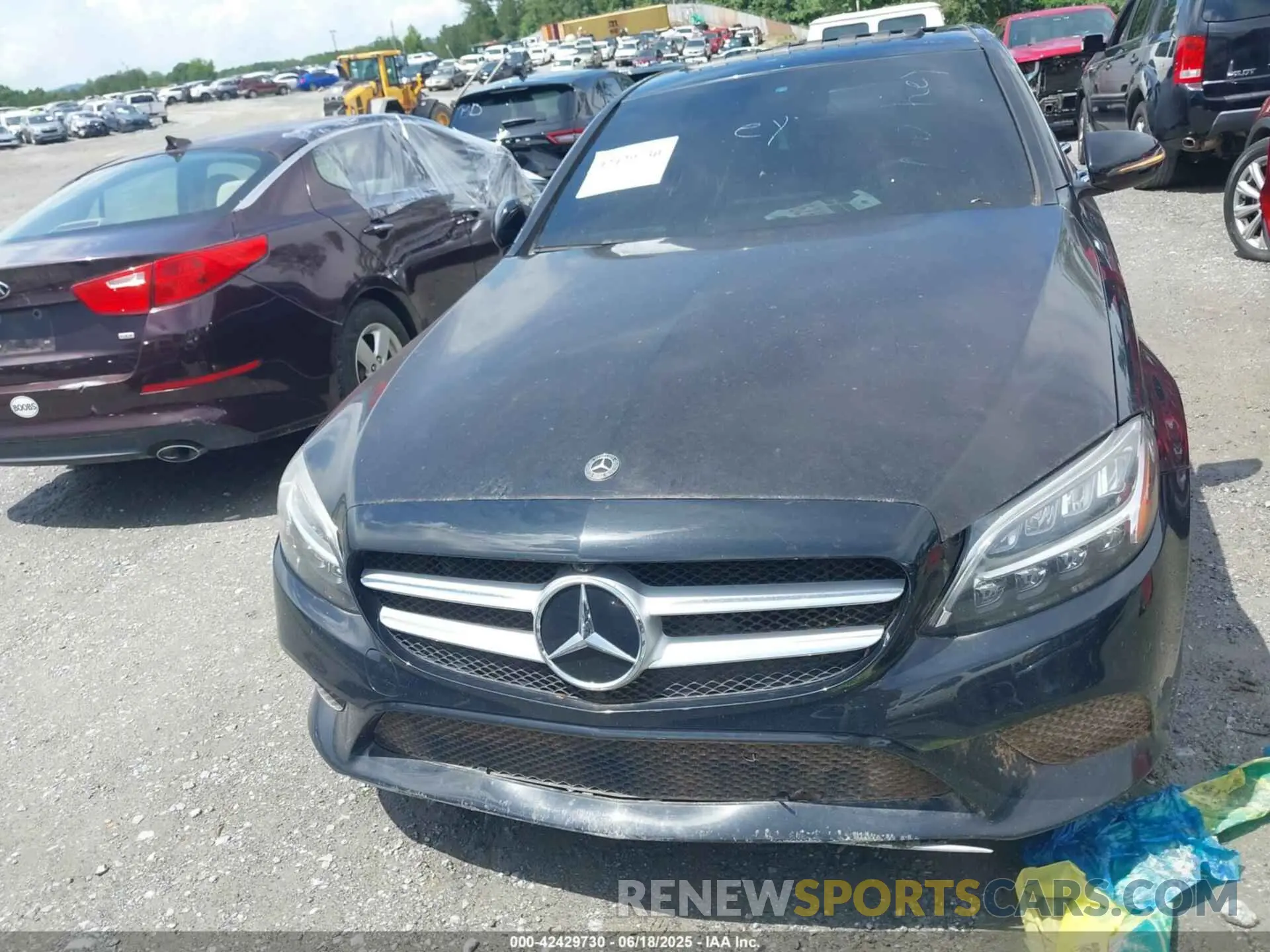 11 Photograph of a damaged car 55SWF8DB3LU432363 MERCEDES-BENZ C 300 2020