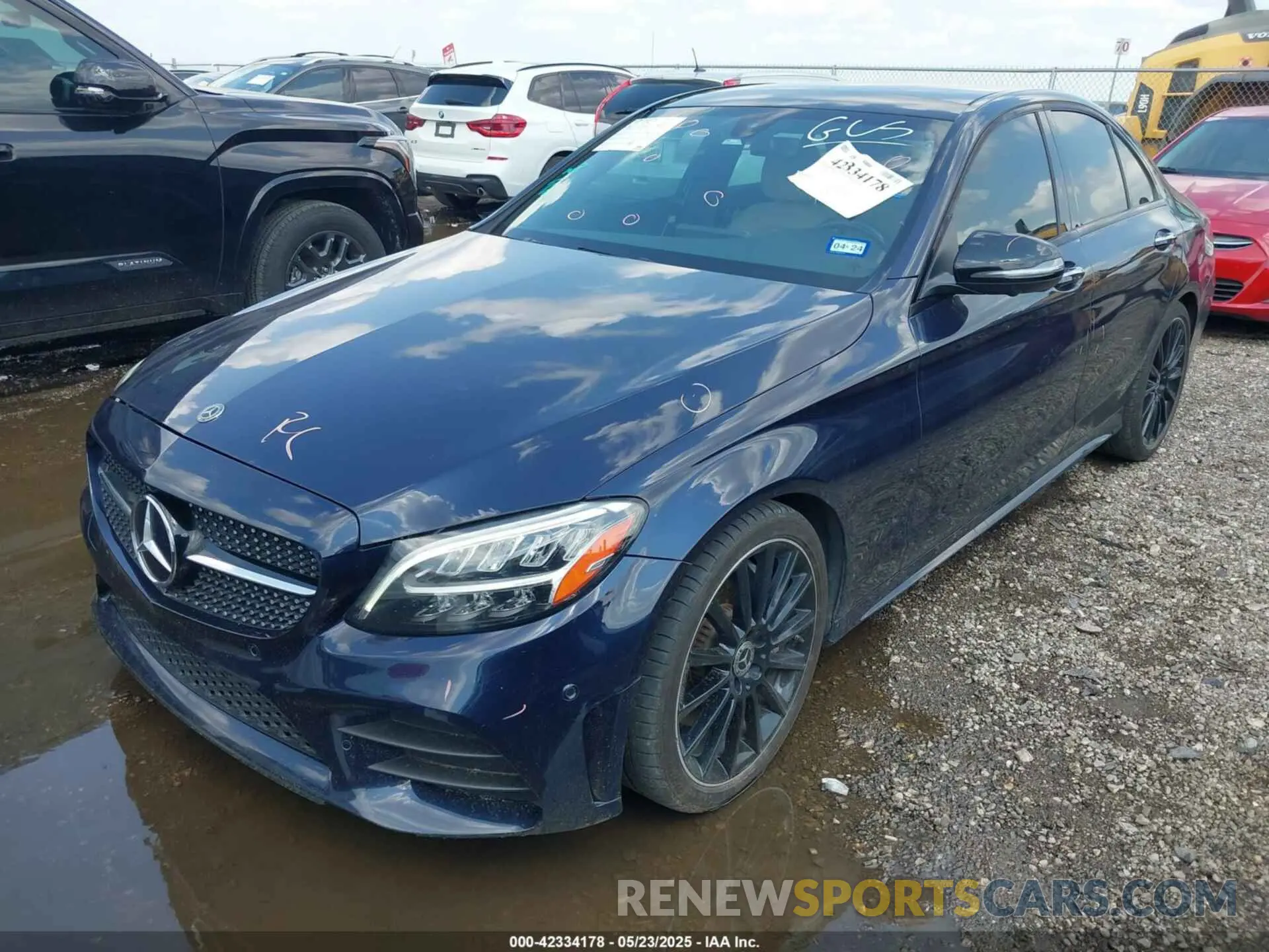 2 Фотография поврежденного автомобиля 55SWF8DB6LU326893 MERCEDES-BENZ C 300 2020