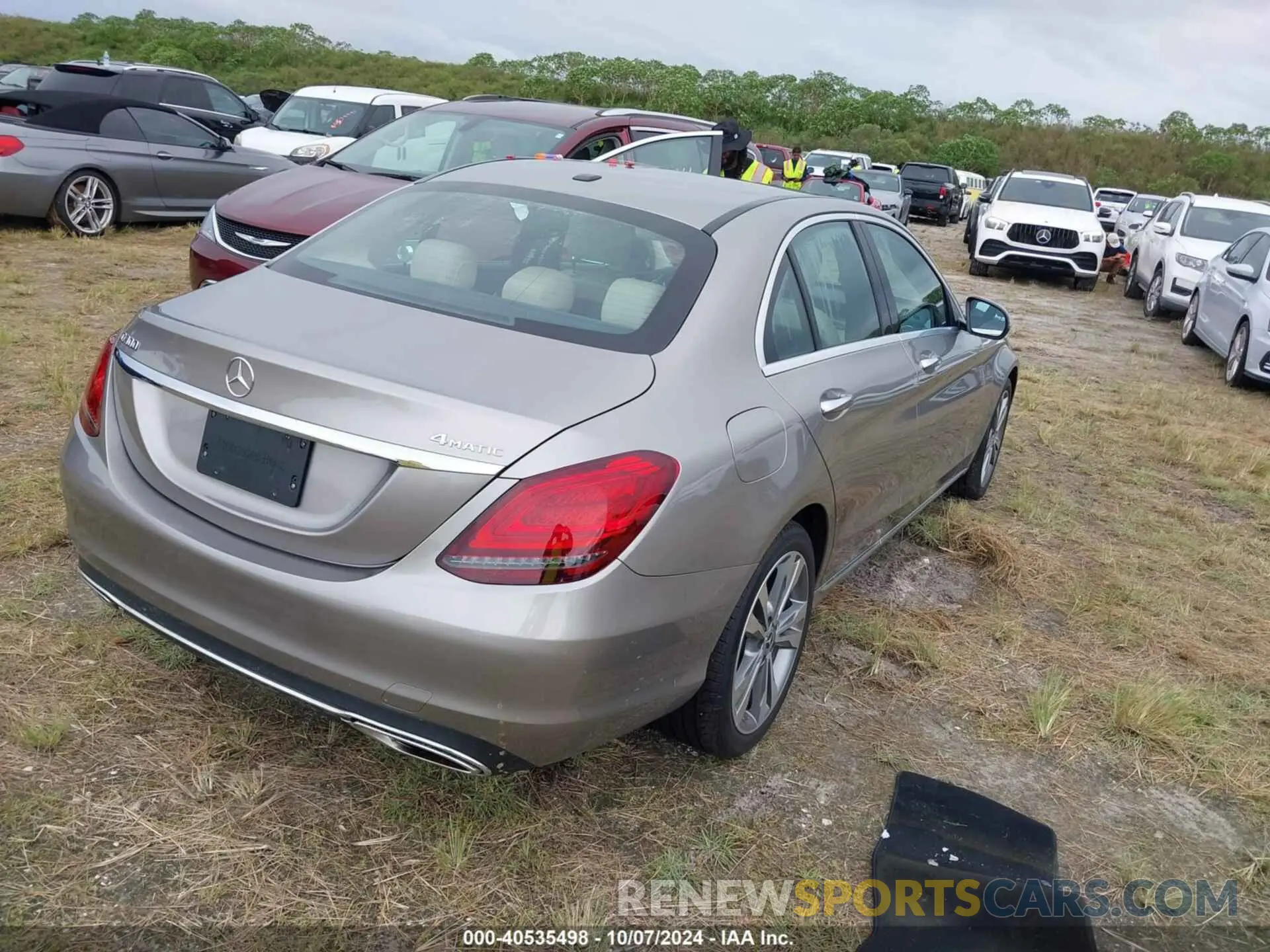 4 Фотография поврежденного автомобиля 55SWF8EB5LU324485 MERCEDES-BENZ C 300 2020