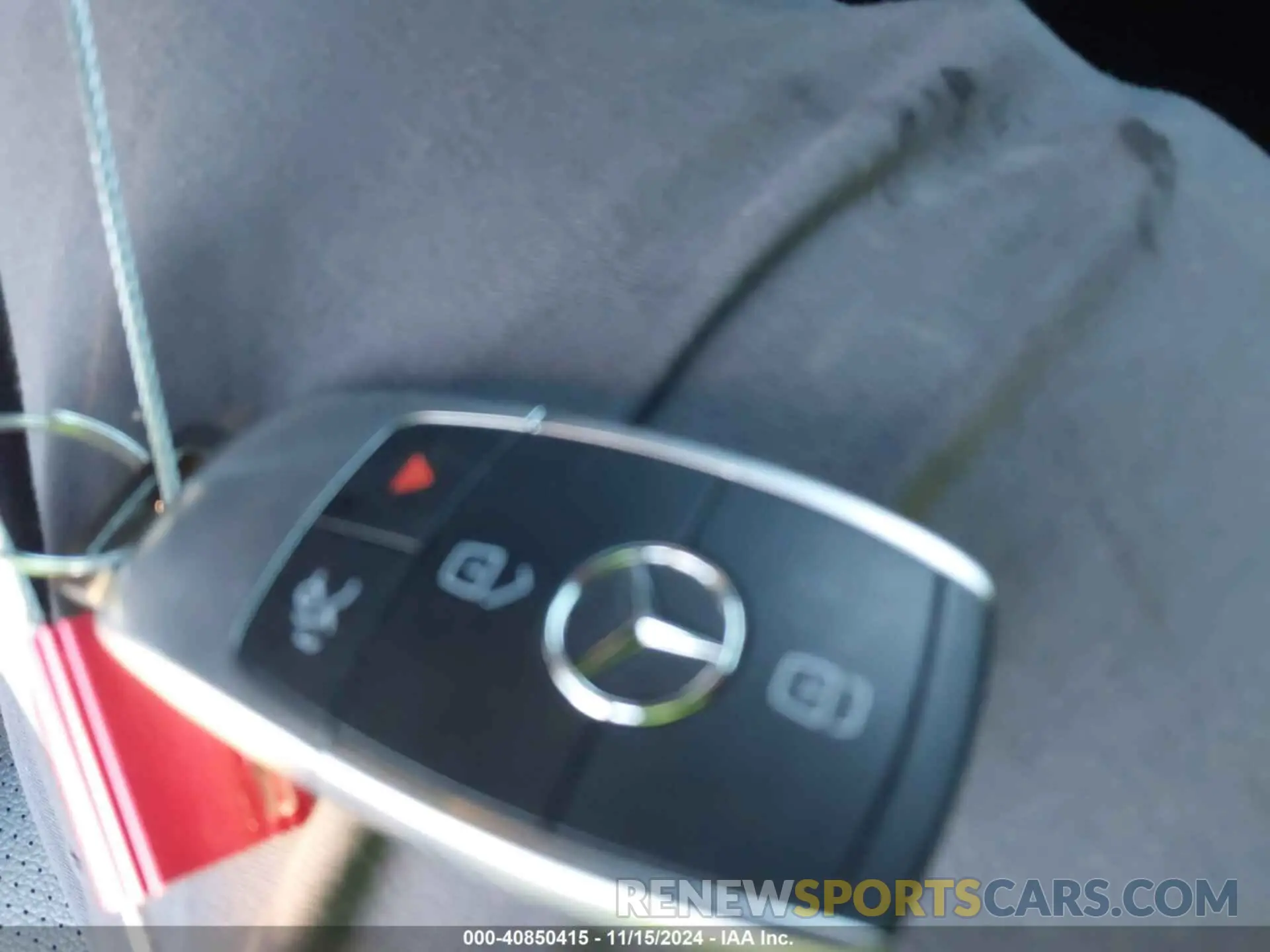 11 Photograph of a damaged car W1KWF8DB0LR572467 MERCEDES-BENZ C 300 2020