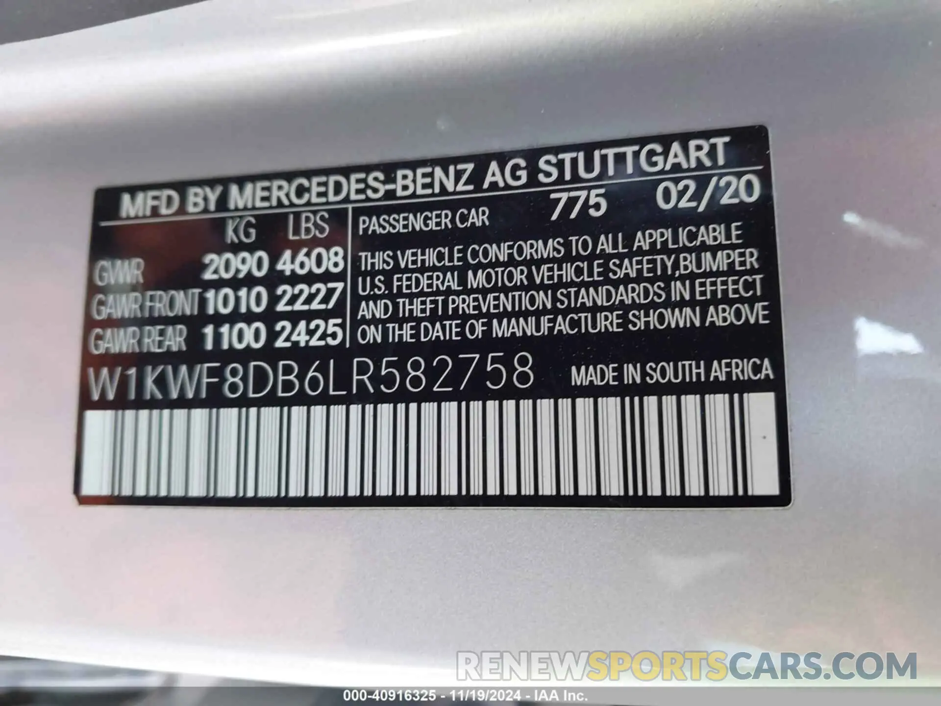 9 Photograph of a damaged car W1KWF8DB6LR582758 MERCEDES-BENZ C 300 2020